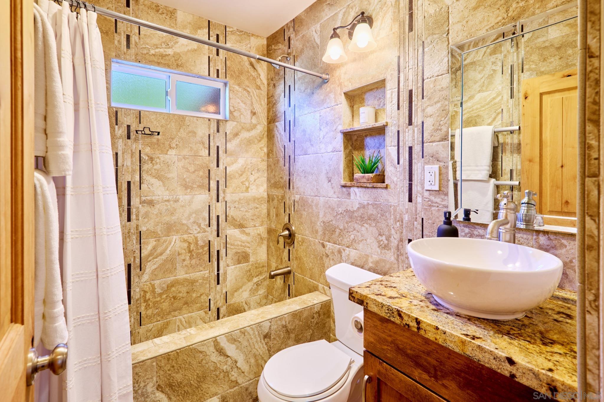 Detail Gallery Image 10 of 19 For 4591  68th St, La Mesa,  CA 91942 - 3 Beds | 1 Baths