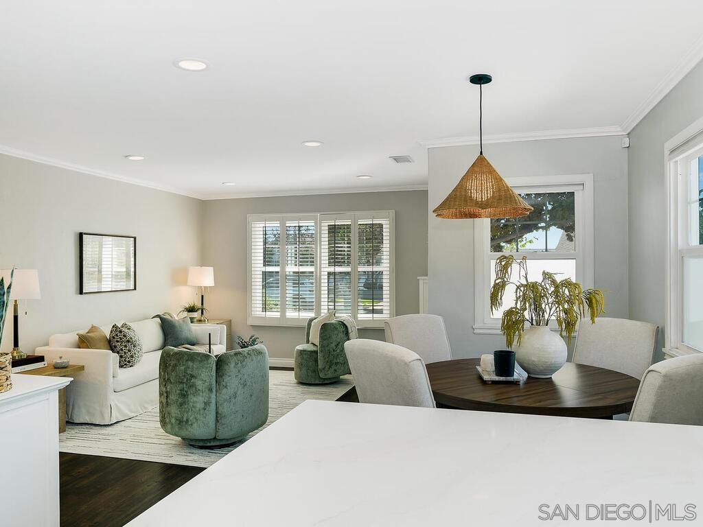 Detail Gallery Image 13 of 47 For 4751  Altadena Ave, San Diego,  CA 92115 - 4 Beds | 2 Baths
