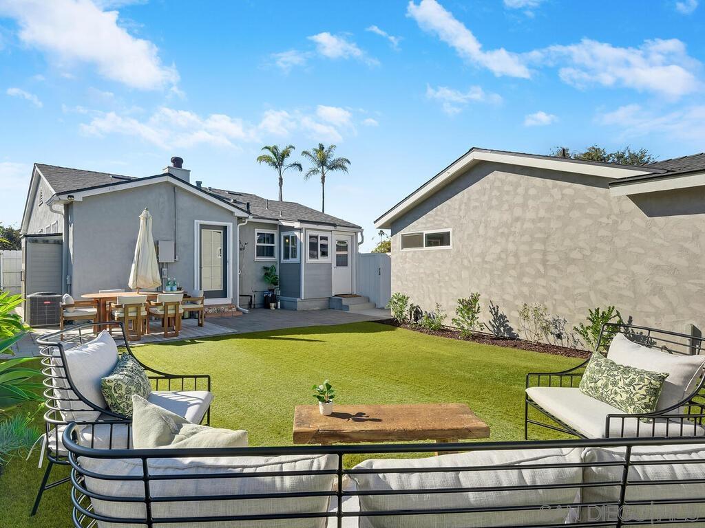 Detail Gallery Image 32 of 47 For 4751  Altadena Ave, San Diego,  CA 92115 - 4 Beds | 2 Baths