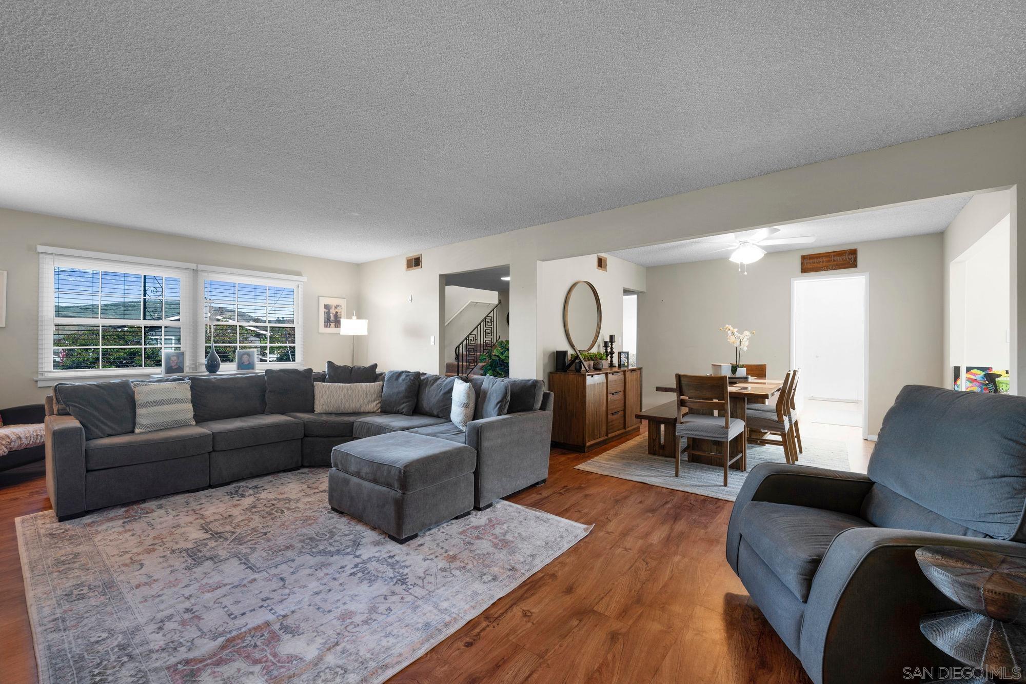 Detail Gallery Image 6 of 51 For 7201  Conestoga Place, San Diego,  CA 92120 - 4 Beds | 2/1 Baths