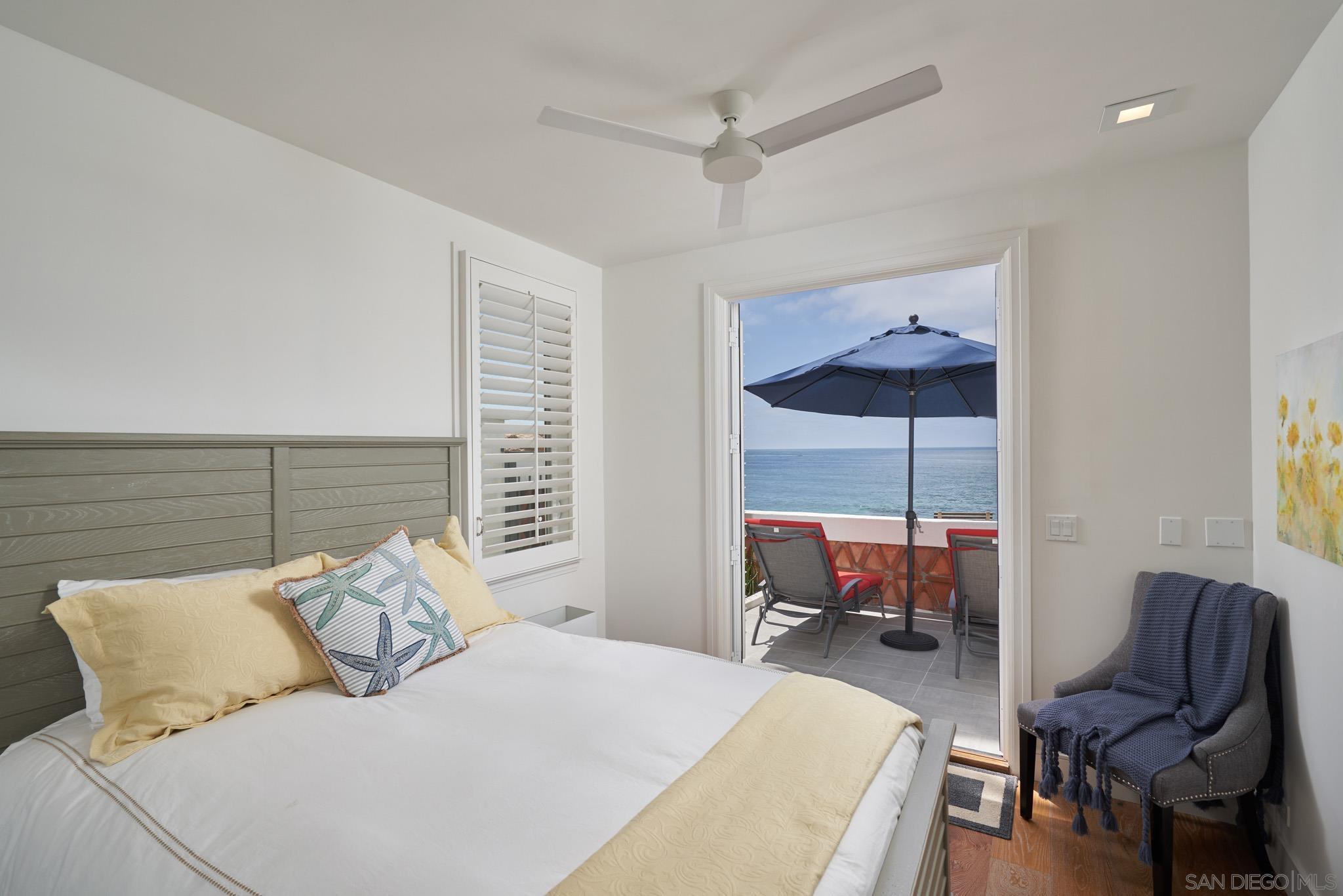 Detail Gallery Image 20 of 23 For 6911  Neptune Pl, La Jolla,  CA 92037 - 4 Beds | 3/1 Baths