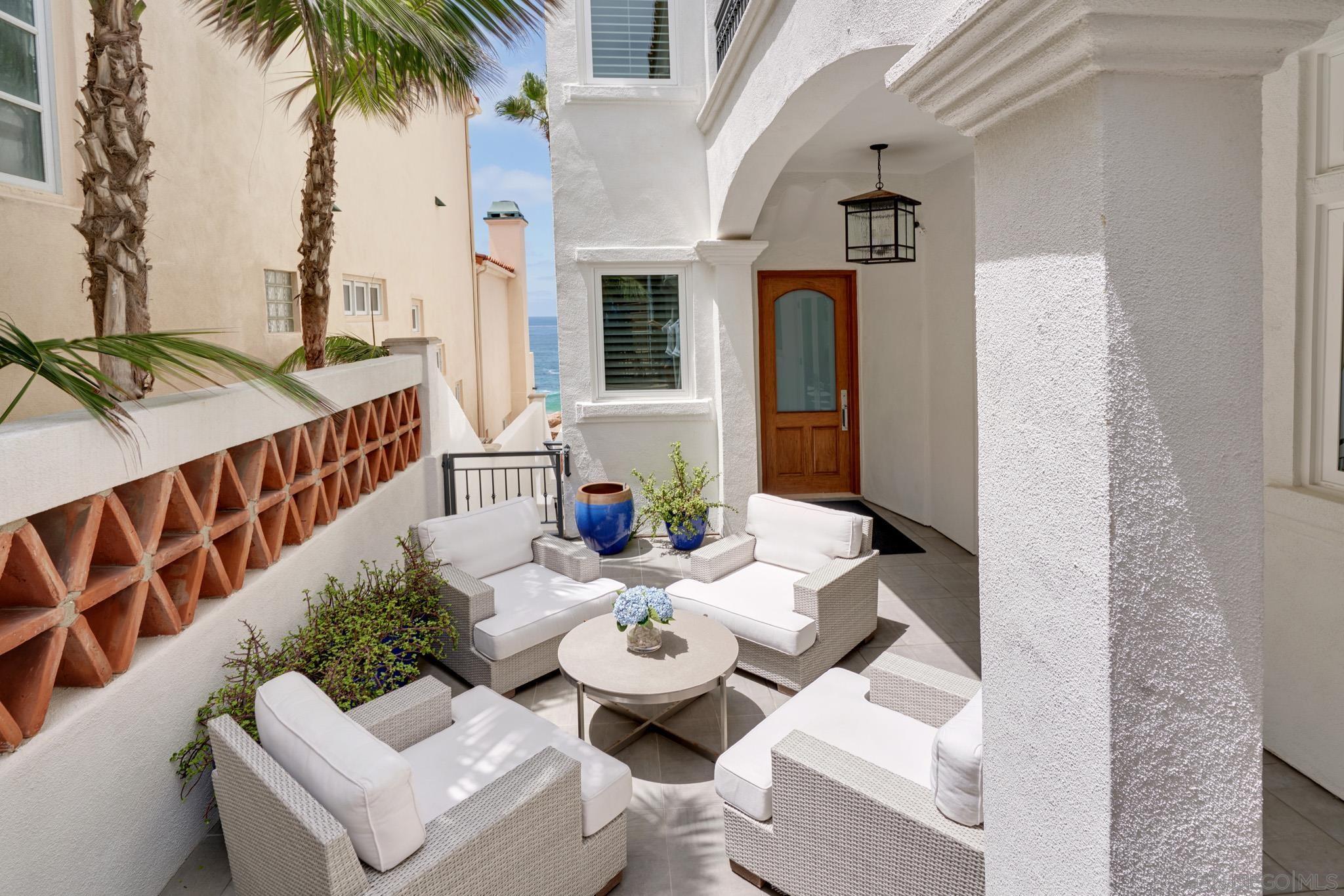 Detail Gallery Image 21 of 23 For 6911  Neptune Pl, La Jolla,  CA 92037 - 4 Beds | 3/1 Baths