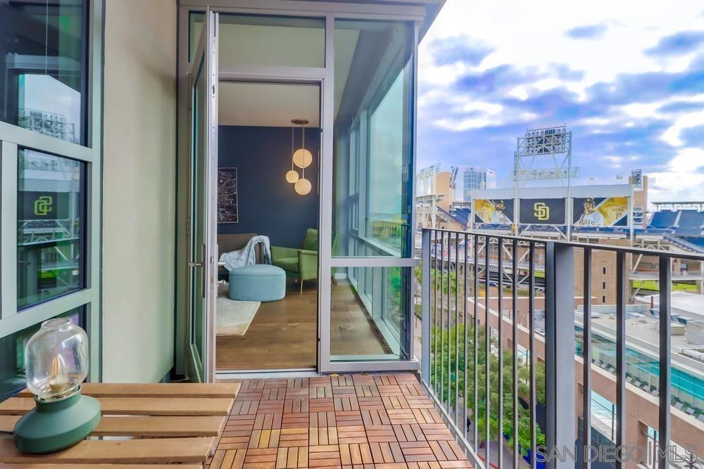 Front Image Thumbnail for SD260002363