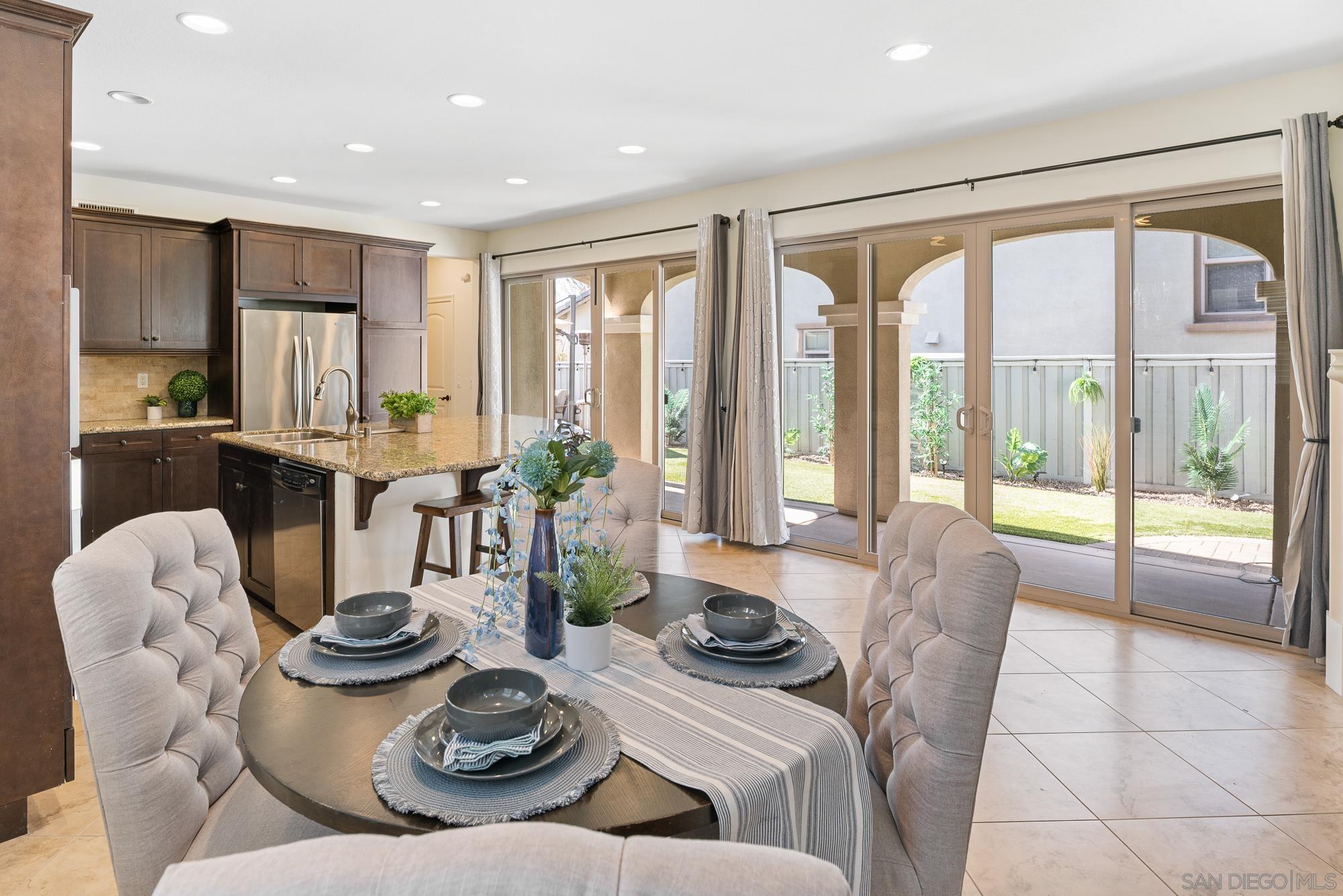 Detail Gallery Image 12 of 47 For 8311  Parkside Crescent, San Diego,  CA 92127 - 3 Beds | 2/1 Baths