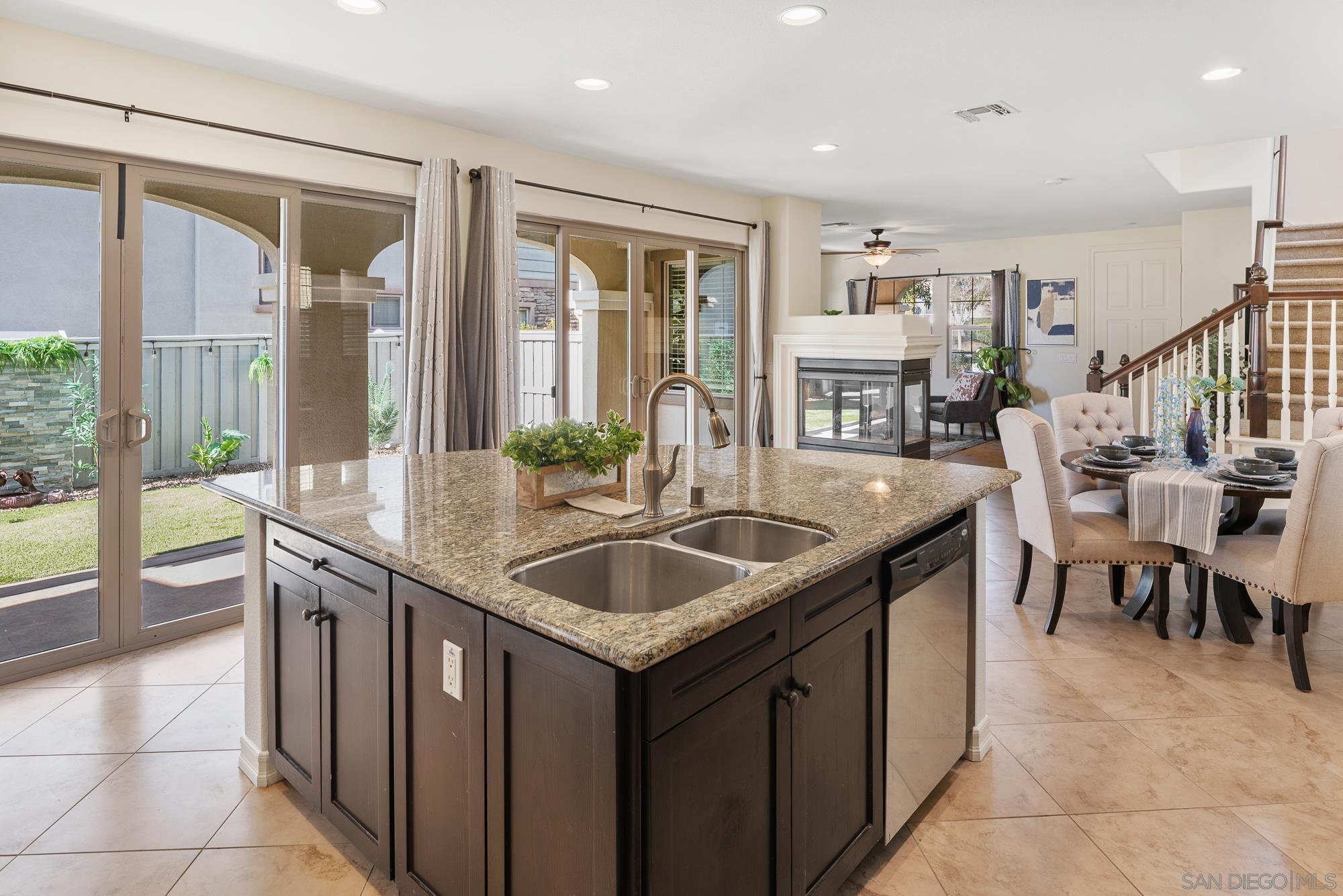 Detail Gallery Image 16 of 47 For 8311  Parkside Crescent, San Diego,  CA 92127 - 3 Beds | 2/1 Baths