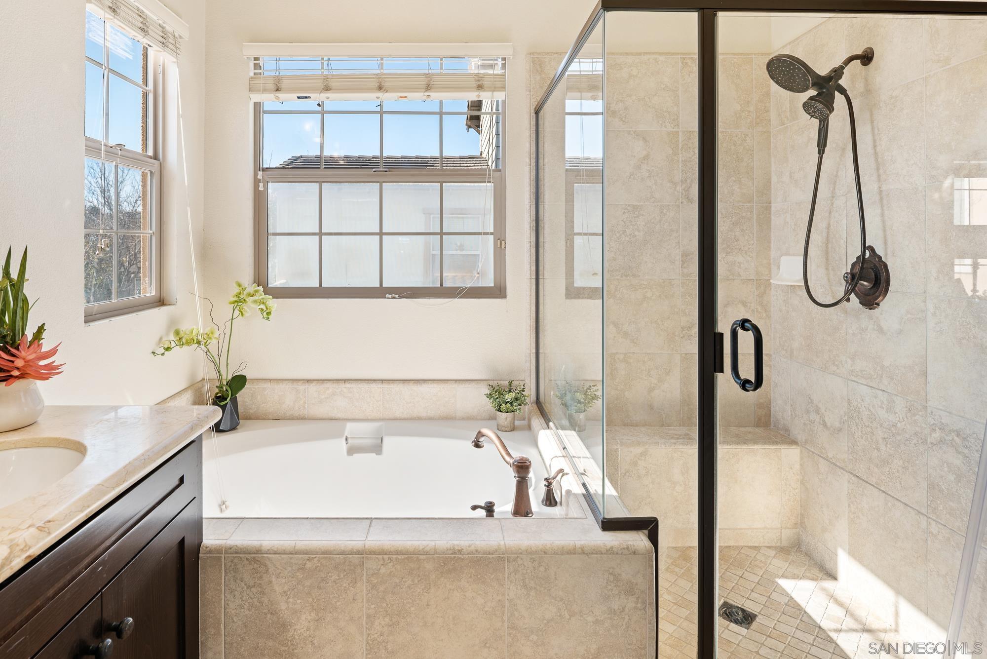 Detail Gallery Image 28 of 47 For 8311  Parkside Crescent, San Diego,  CA 92127 - 3 Beds | 2/1 Baths