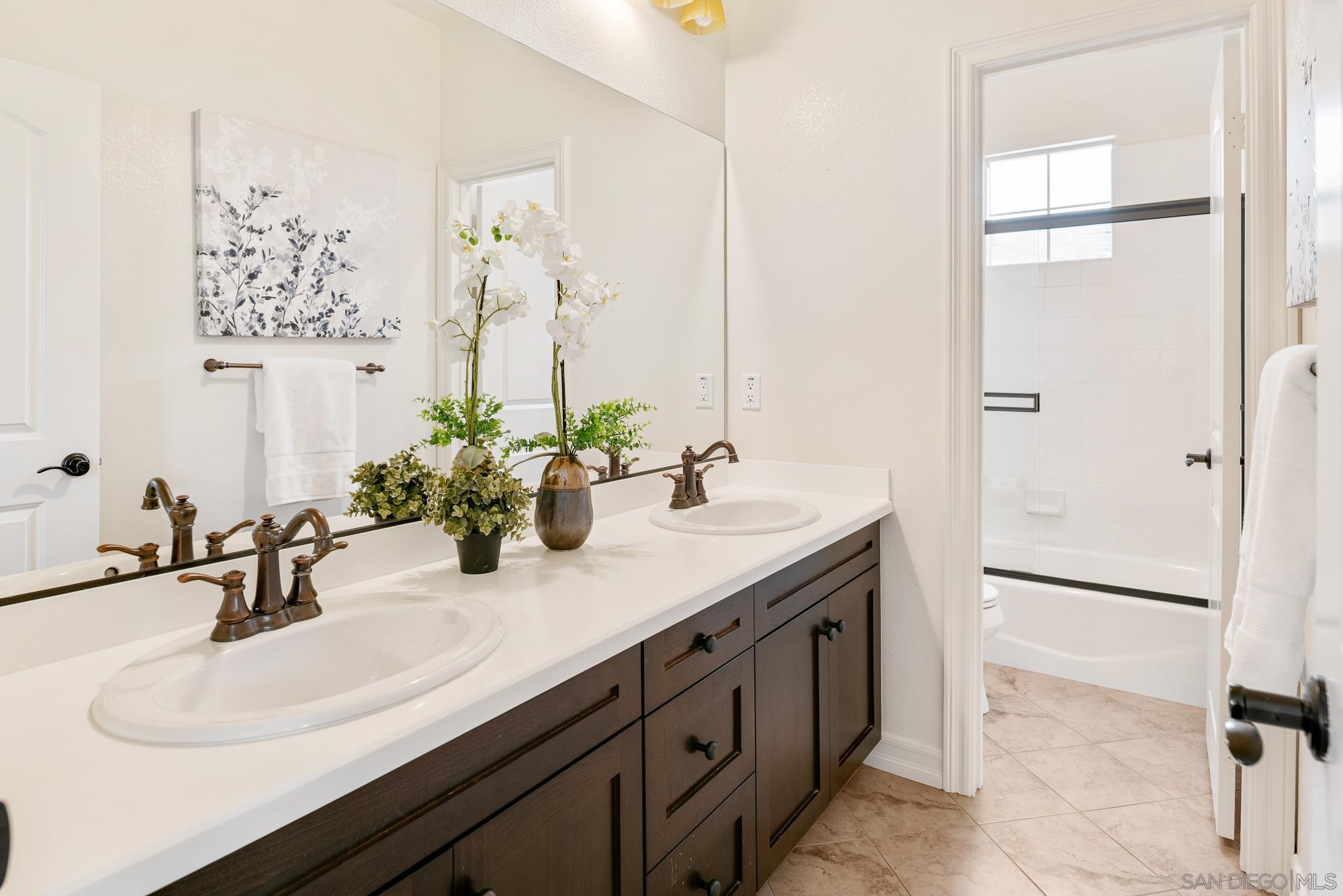 Detail Gallery Image 31 of 47 For 8311  Parkside Crescent, San Diego,  CA 92127 - 3 Beds | 2/1 Baths