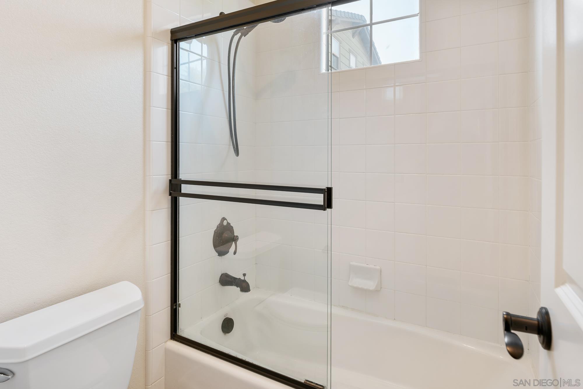 Detail Gallery Image 32 of 47 For 8311  Parkside Crescent, San Diego,  CA 92127 - 3 Beds | 2/1 Baths