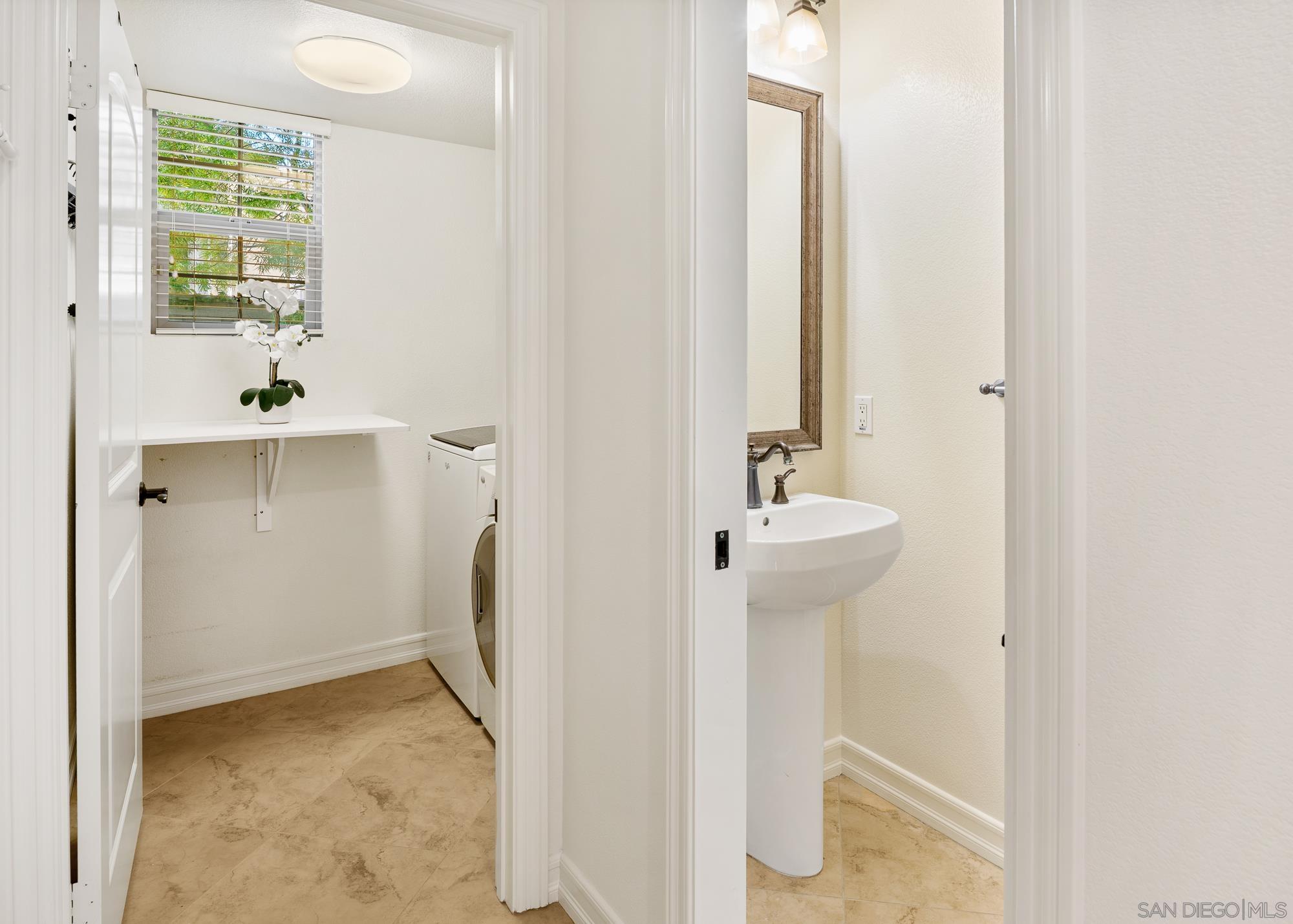 Detail Gallery Image 33 of 47 For 8311  Parkside Crescent, San Diego,  CA 92127 - 3 Beds | 2/1 Baths