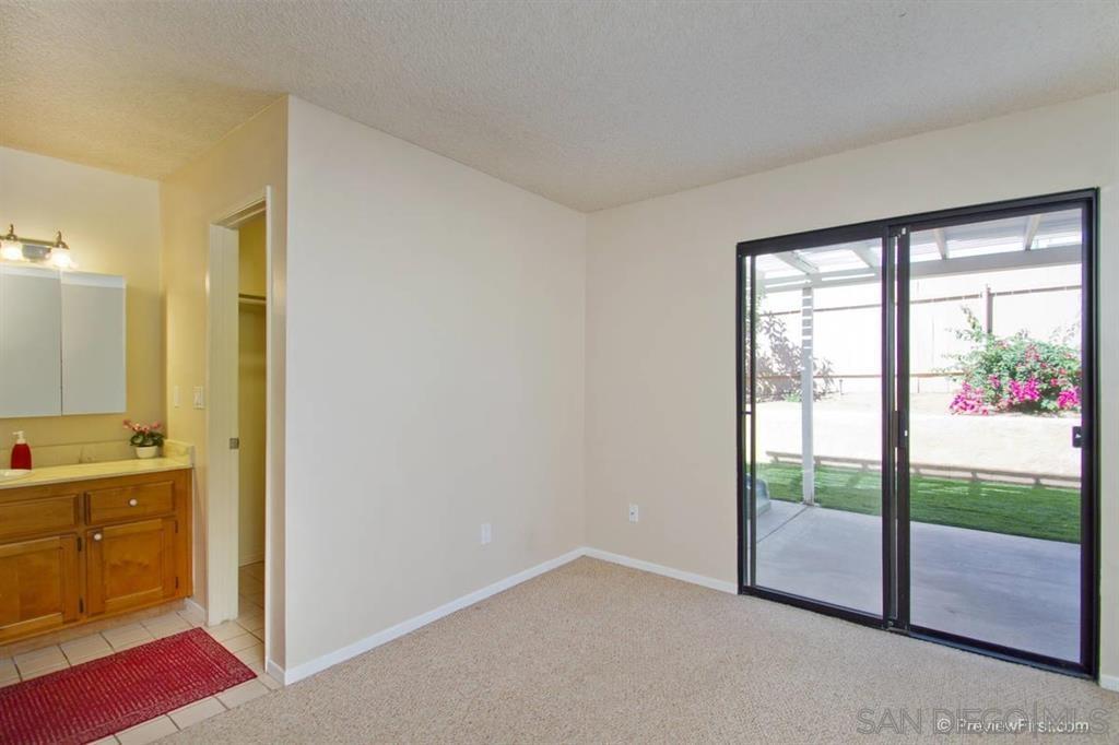 Detail Gallery Image 7 of 12 For 1305  Kiso Glen, Escondido,  CA 92025 - 3 Beds | 2/1 Baths