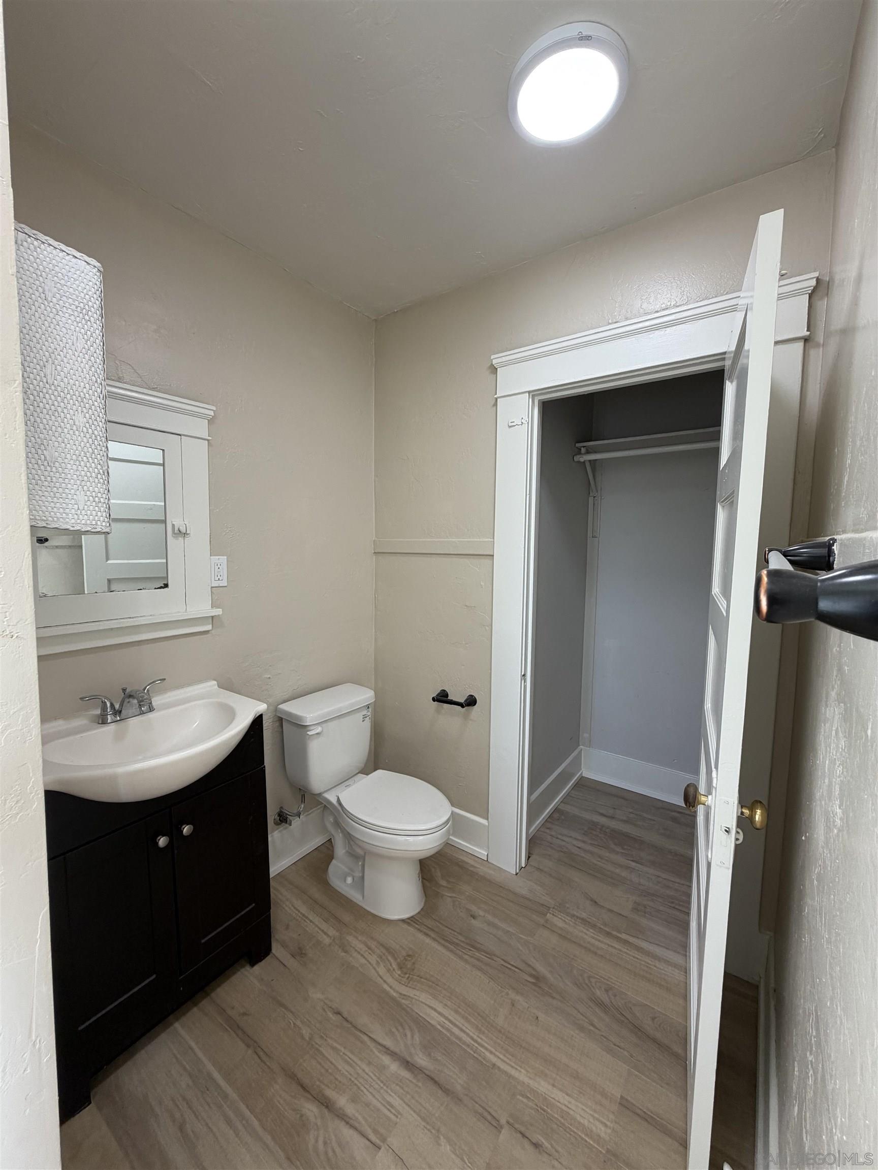 Detail Gallery Image 7 of 10 For 2473  Market  6, San Diego,  CA 92102 - 1 Beds | 1 Baths