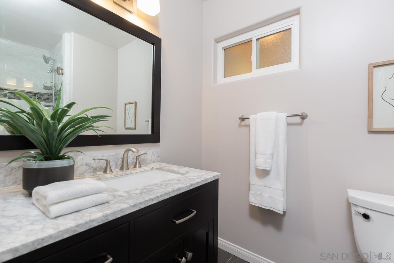 Detail Gallery Image 12 of 23 For 15064  Calle Juanito, San Diego,  CA 92129 - 3 Beds | 2 Baths