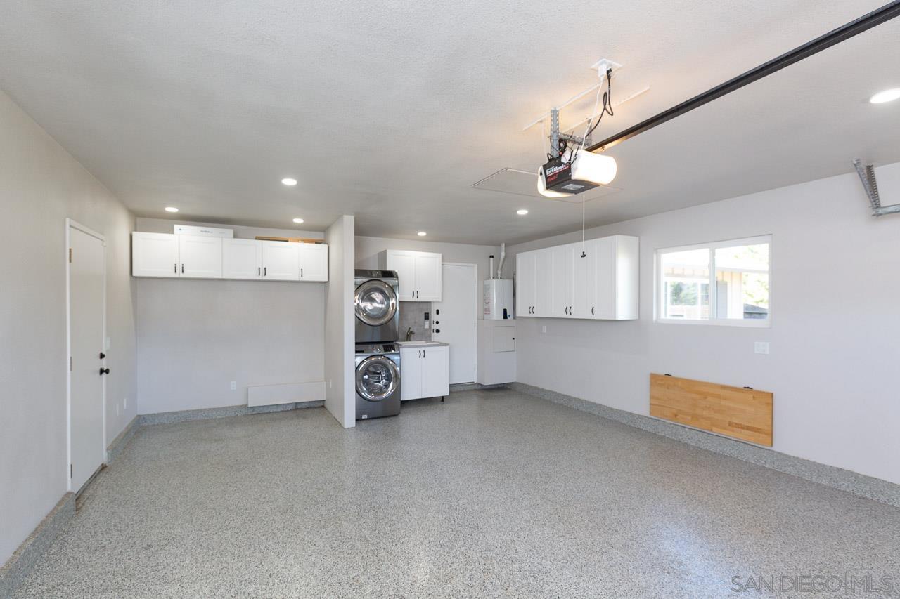 Detail Gallery Image 18 of 23 For 15064  Calle Juanito, San Diego,  CA 92129 - 3 Beds | 2 Baths