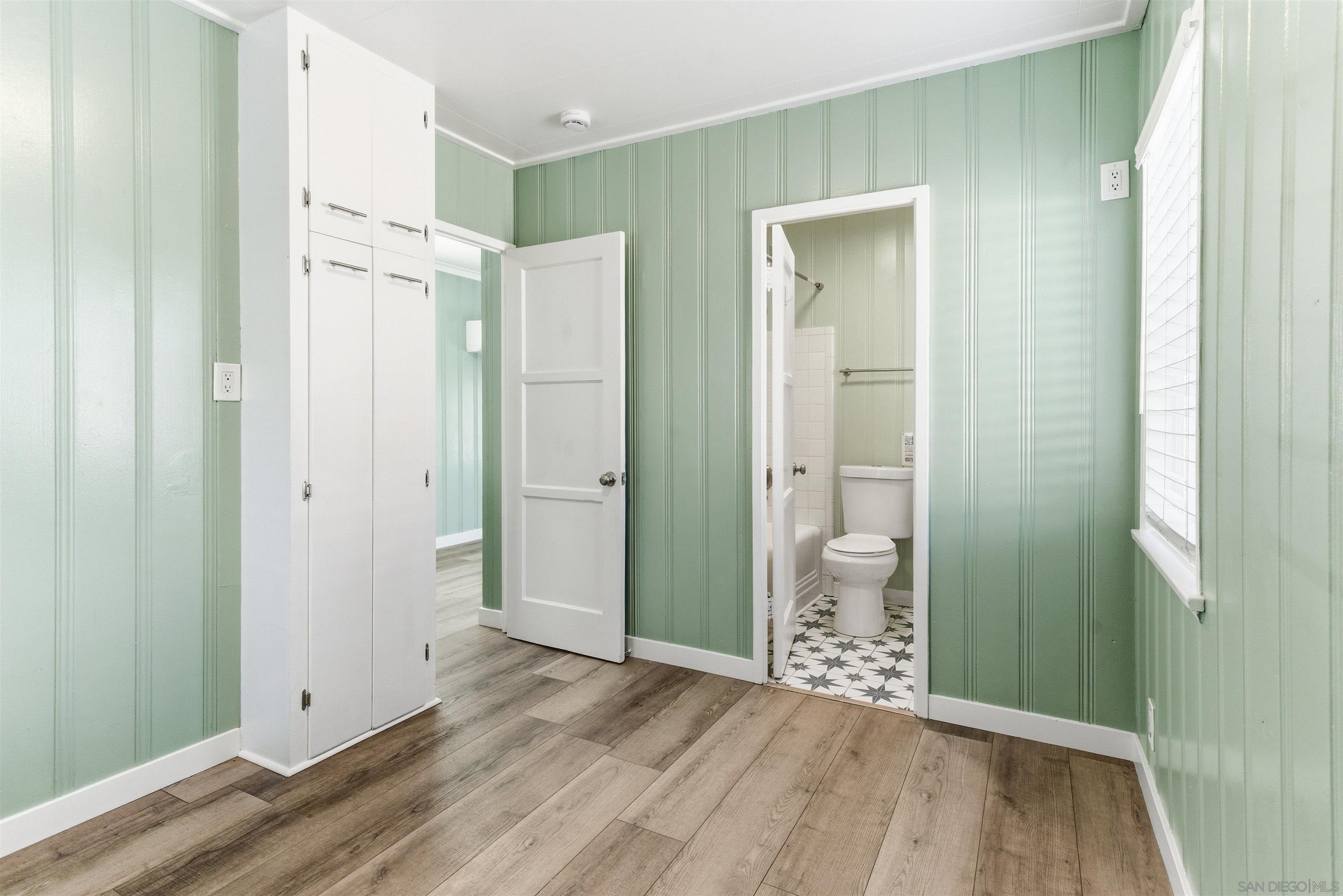 Detail Gallery Image 11 of 24 For 3953  Mission Blvd, San Diego,  CA 92109 - 1 Beds | 1 Baths