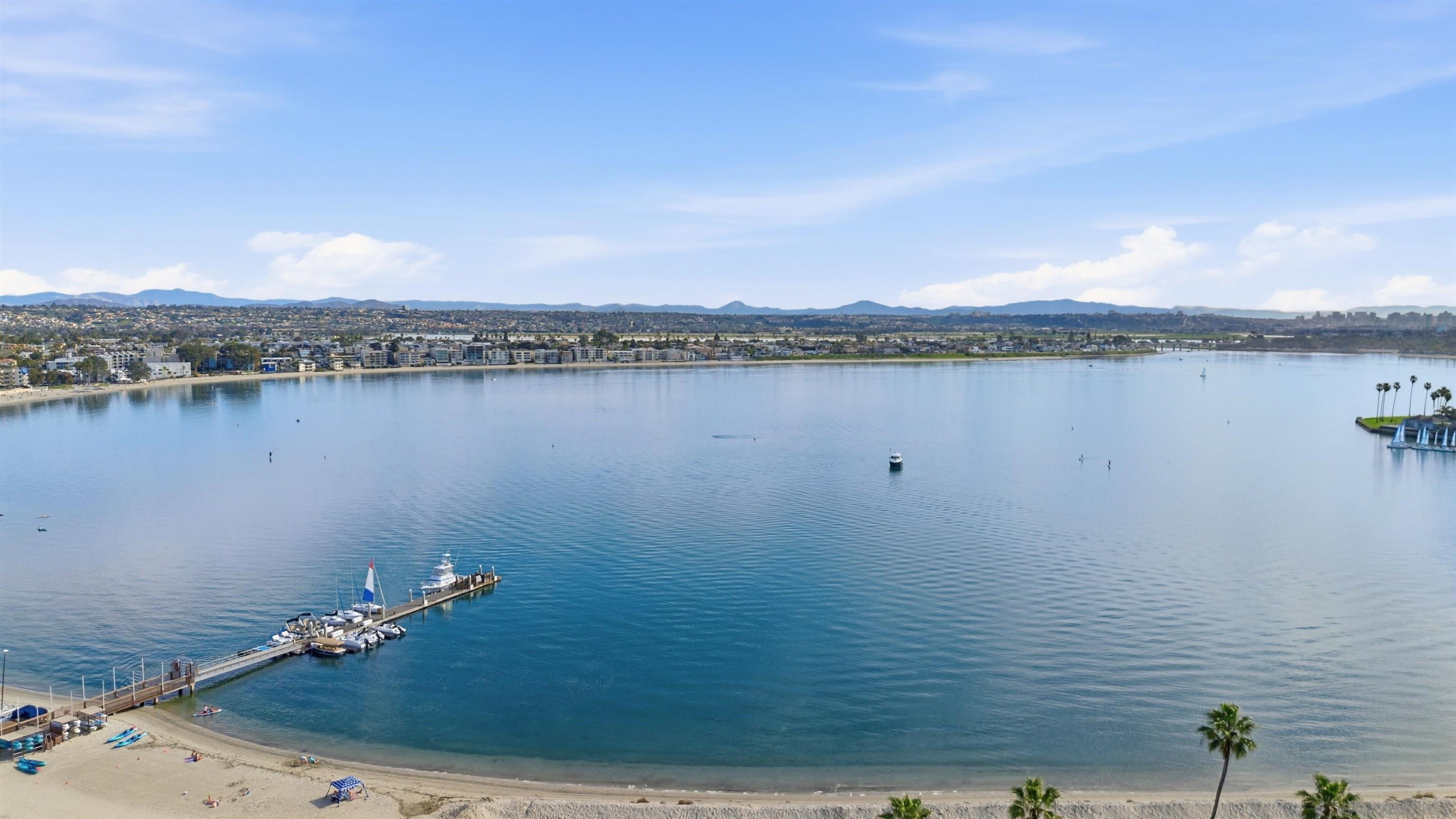 Detail Gallery Image 22 of 24 For 3953  Mission Blvd, San Diego,  CA 92109 - 1 Beds | 1 Baths