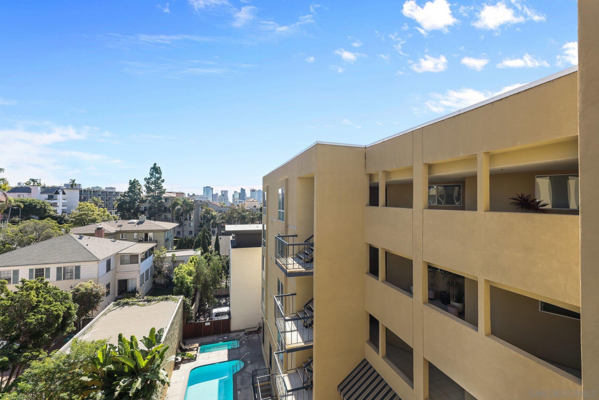 Detail Gallery Image 21 of 44 For 2568  Albatross St  6f,  San Diego,  CA 92101 - 2 Beds | 2 Baths