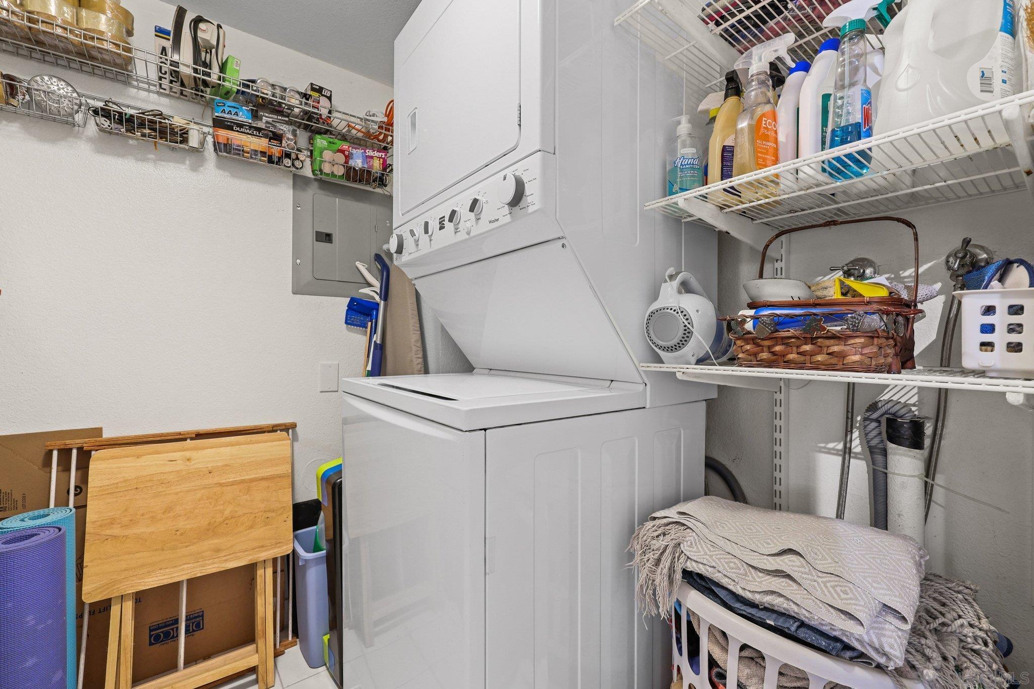 Detail Gallery Image 26 of 44 For 2568  Albatross St  6f,  San Diego,  CA 92101 - 2 Beds | 2 Baths