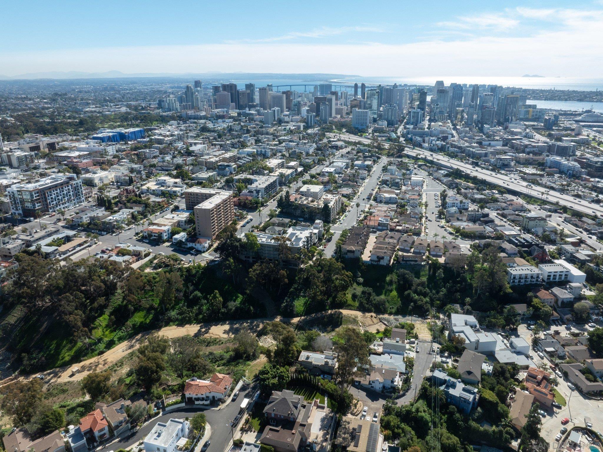 Detail Gallery Image 42 of 44 For 2568  Albatross St  6f,  San Diego,  CA 92101 - 2 Beds | 2 Baths