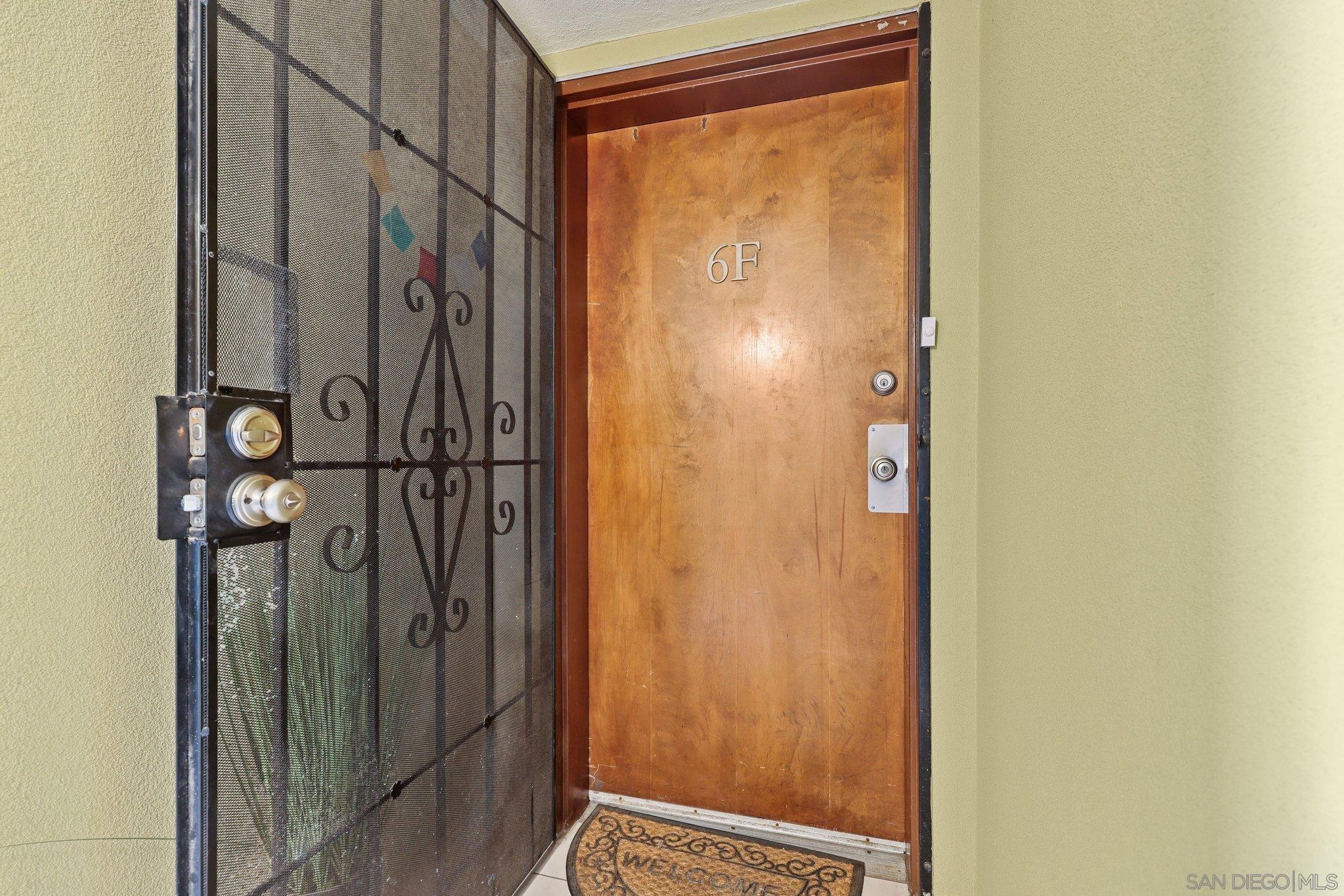 Detail Gallery Image 8 of 44 For 2568  Albatross St  6f,  San Diego,  CA 92101 - 2 Beds | 2 Baths