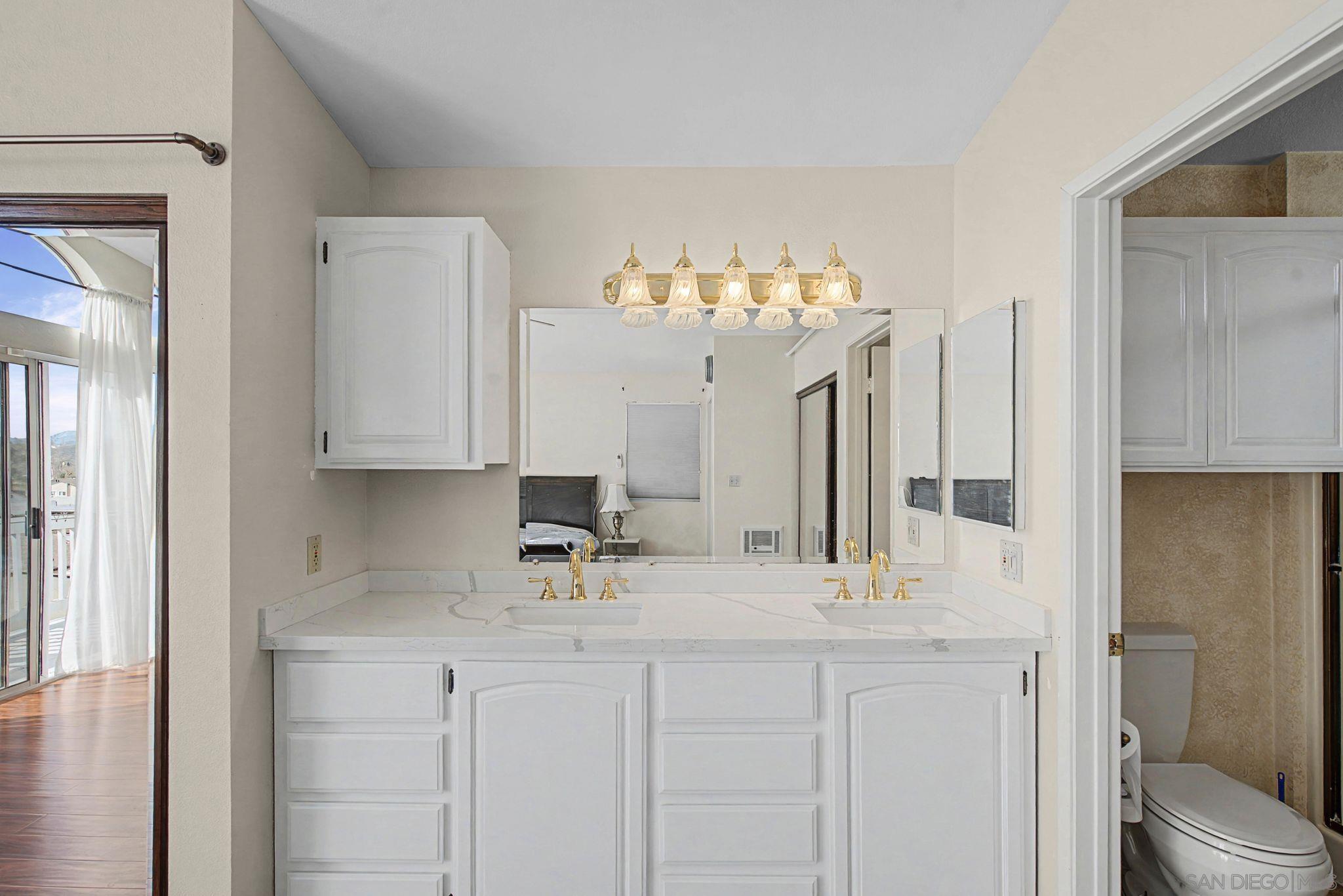 Detail Gallery Image 13 of 38 For 10621  Keith, Santee,  CA 92071 - 5 Beds | 3 Baths