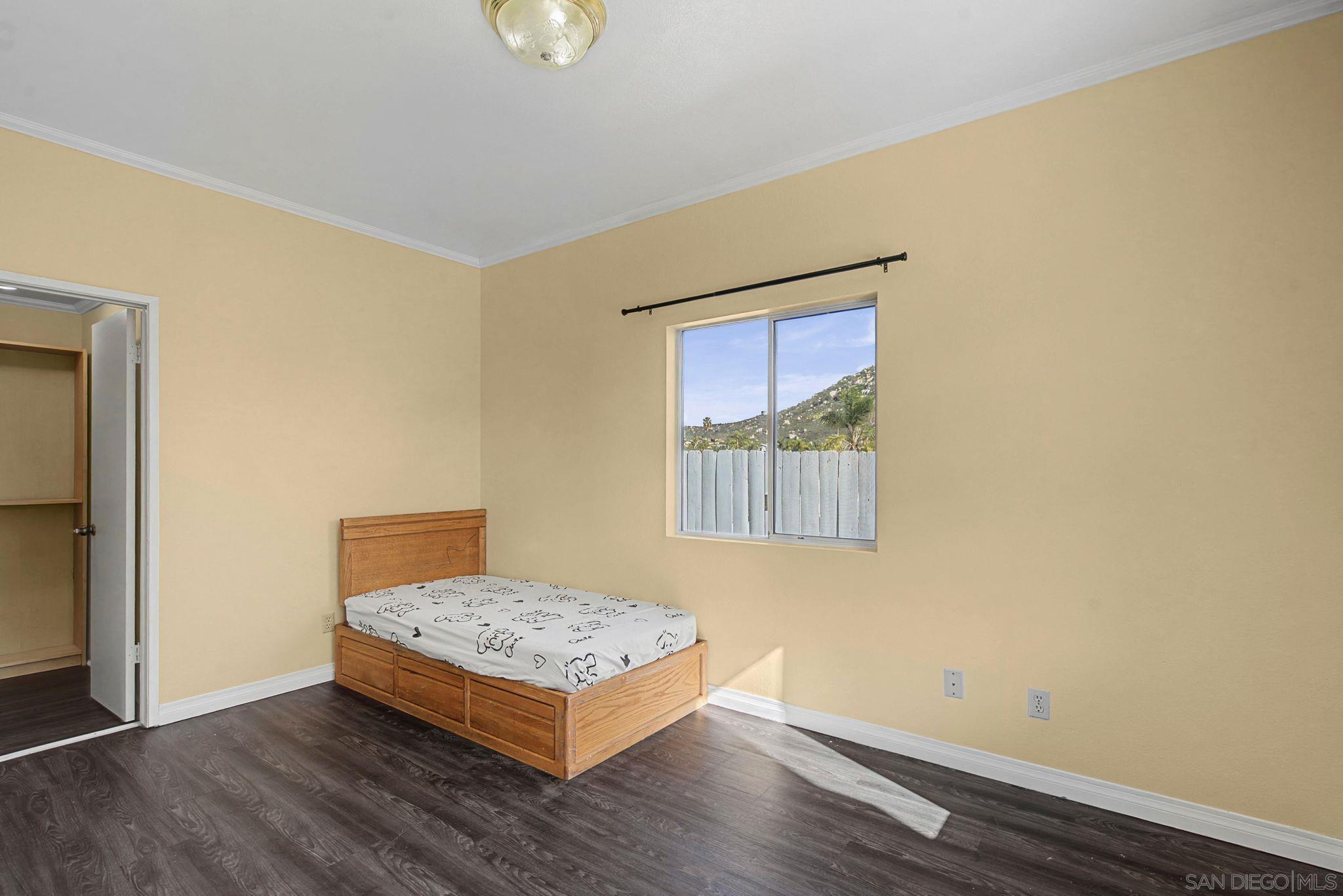 Detail Gallery Image 16 of 38 For 10621  Keith, Santee,  CA 92071 - 5 Beds | 3 Baths