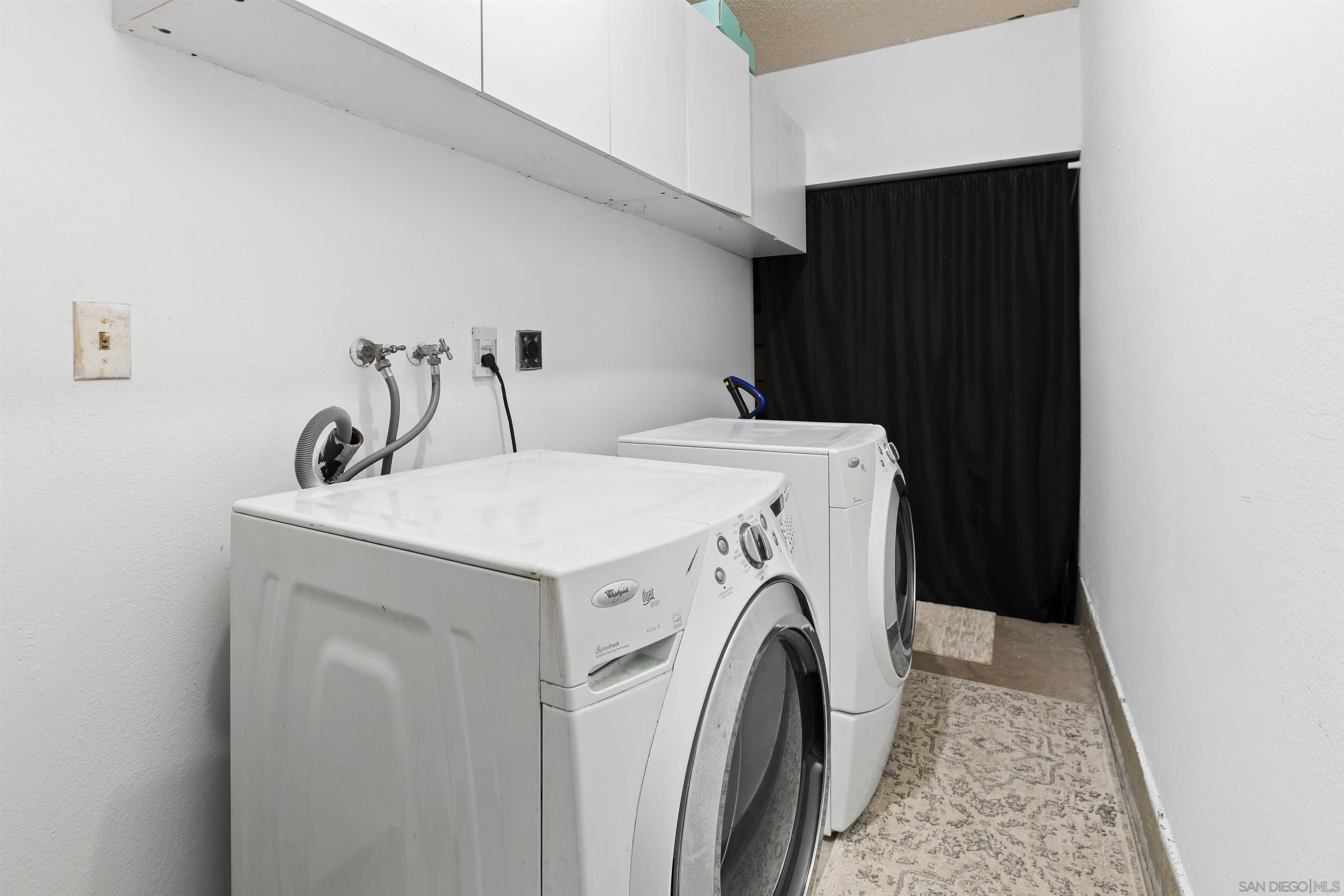 Detail Gallery Image 8 of 39 For 8963  Capcano Rd, San Diego,  CA 92126 - 4 Beds | 2/1 Baths