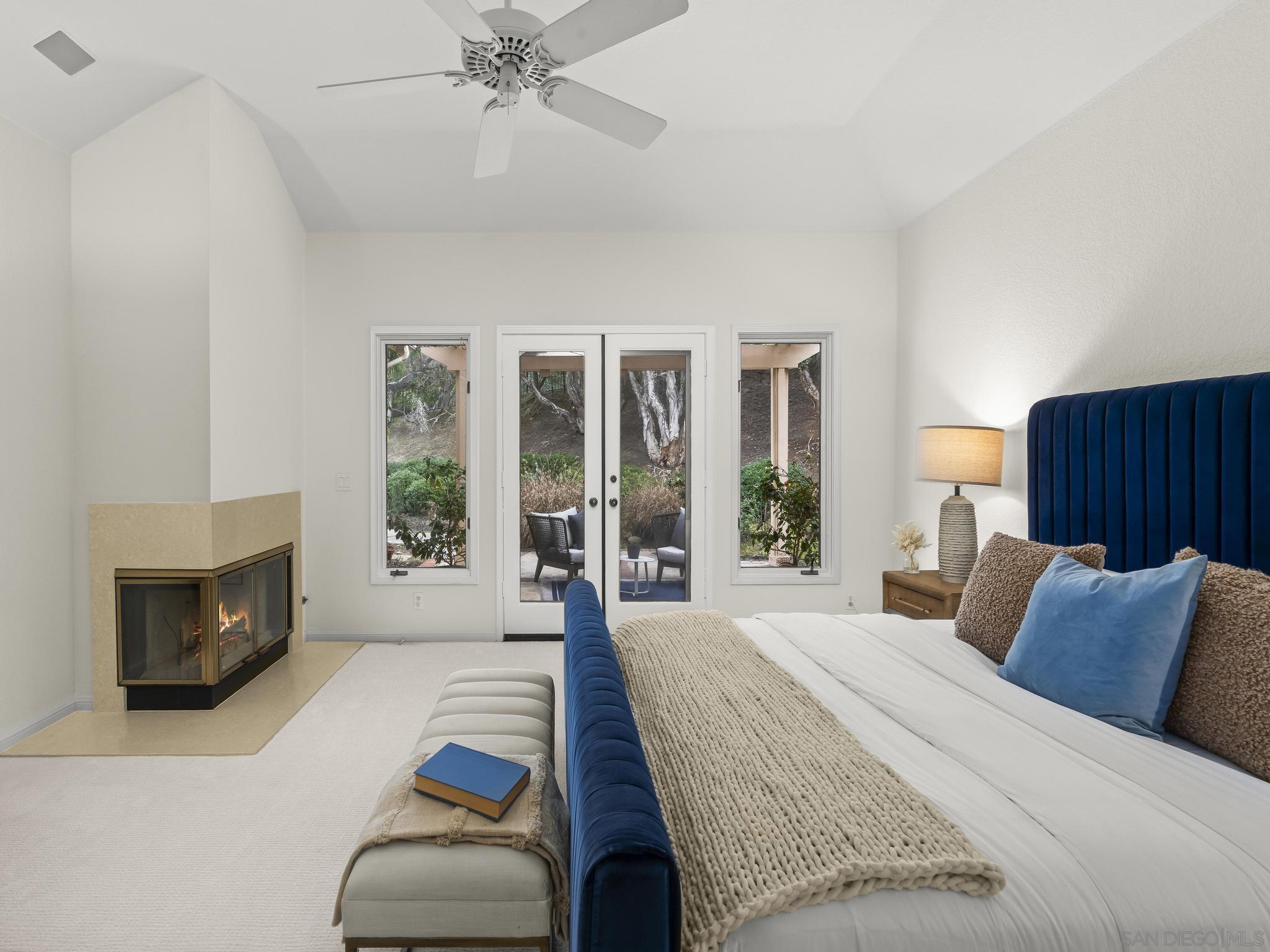 Detail Gallery Image 20 of 59 For 14145  Steeple Chase Row, San Diego,  CA 92130 - 3 Beds | 2/1 Baths