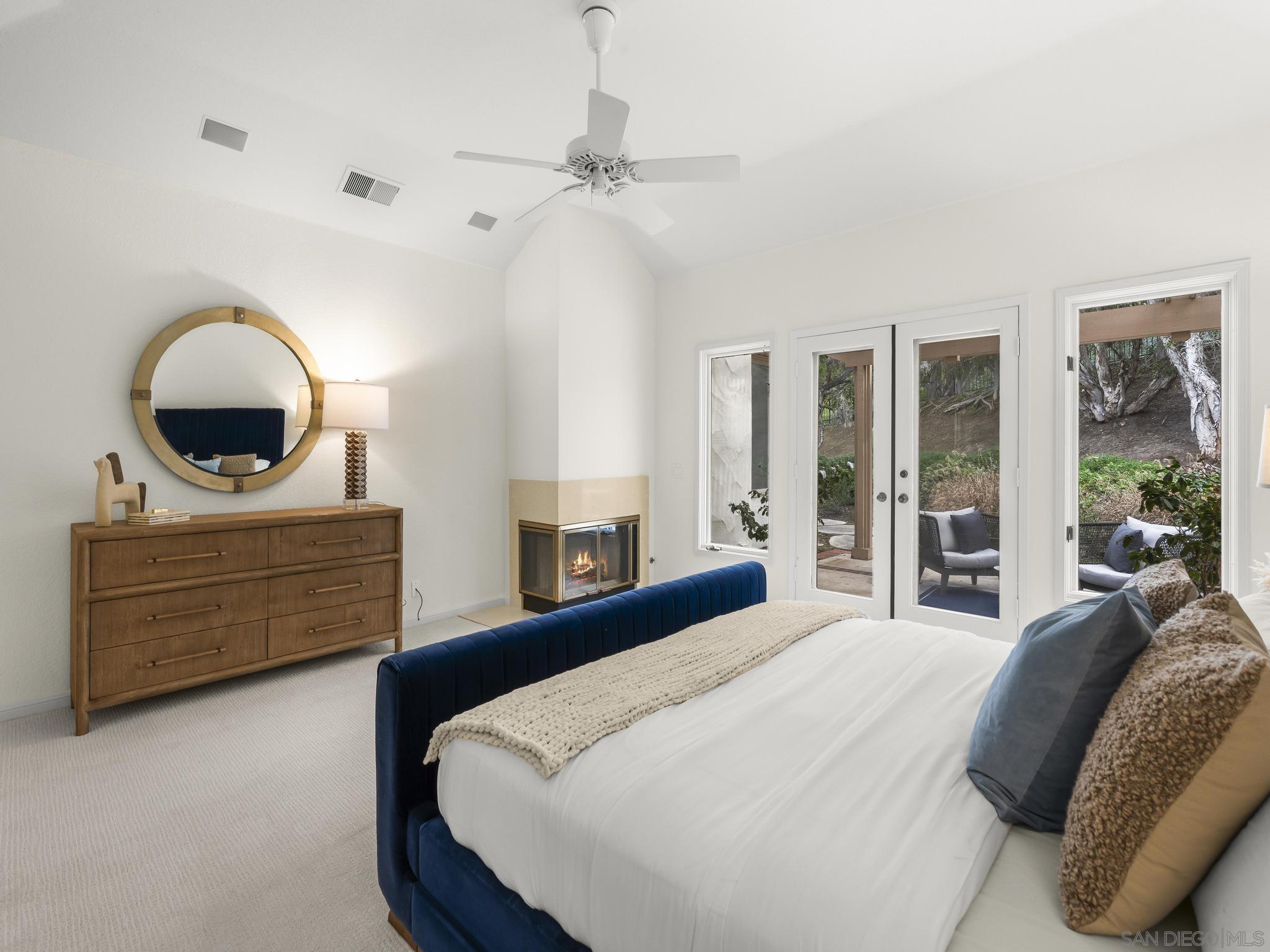 Detail Gallery Image 31 of 59 For 14145  Steeple Chase Row, San Diego,  CA 92130 - 3 Beds | 2/1 Baths