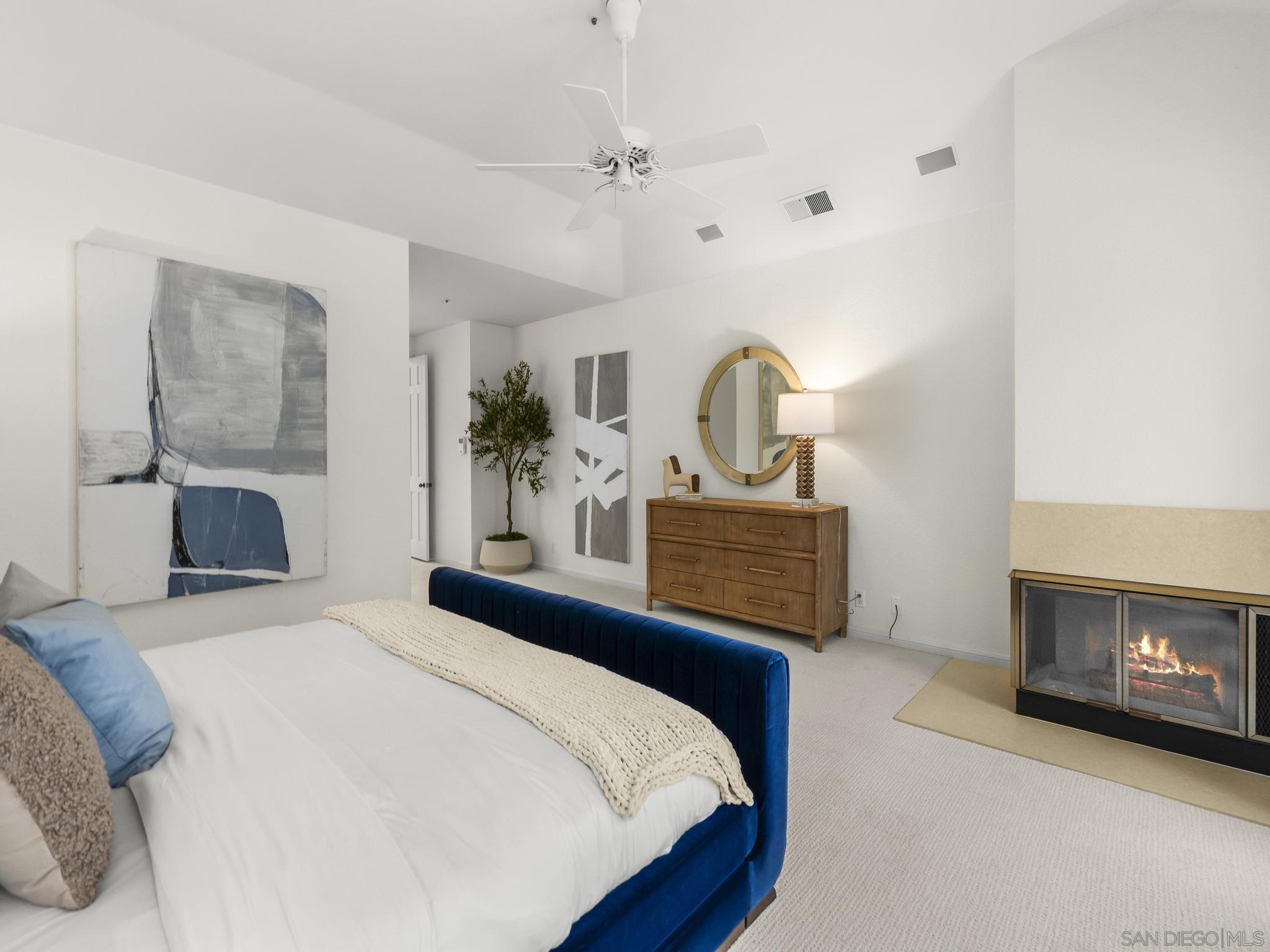 Detail Gallery Image 32 of 59 For 14145  Steeple Chase Row, San Diego,  CA 92130 - 3 Beds | 2/1 Baths