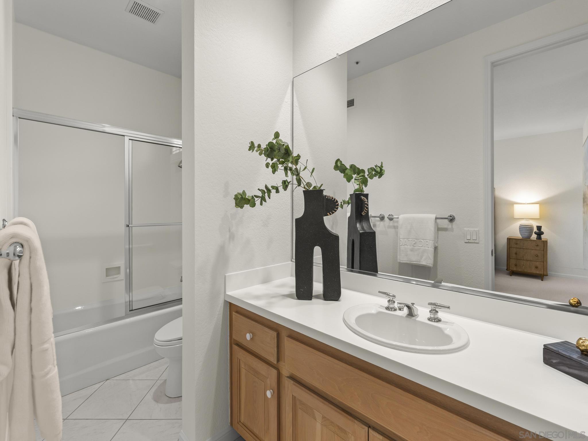 Detail Gallery Image 45 of 59 For 14145  Steeple Chase Row, San Diego,  CA 92130 - 3 Beds | 2/1 Baths