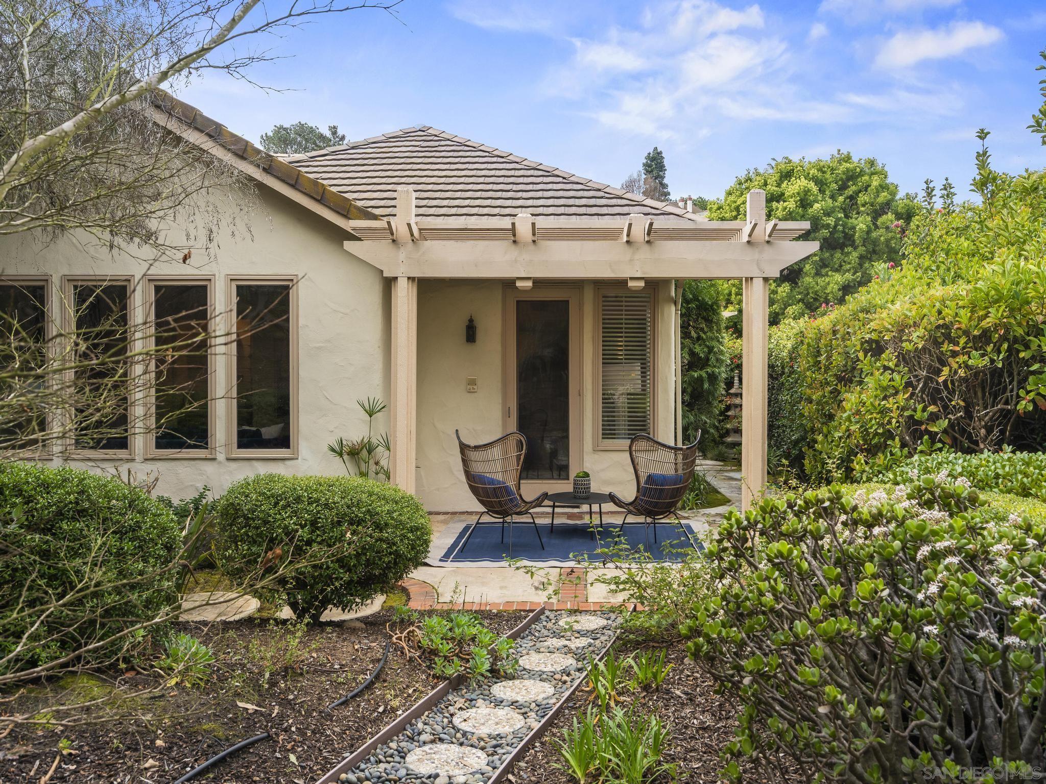 Detail Gallery Image 51 of 59 For 14145  Steeple Chase Row, San Diego,  CA 92130 - 3 Beds | 2/1 Baths