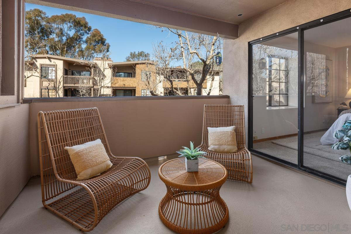 Detail Gallery Image 18 of 35 For 8840  Villa La Jolla Dr  #203,  La Jolla,  CA 92037 - 2 Beds | 2 Baths