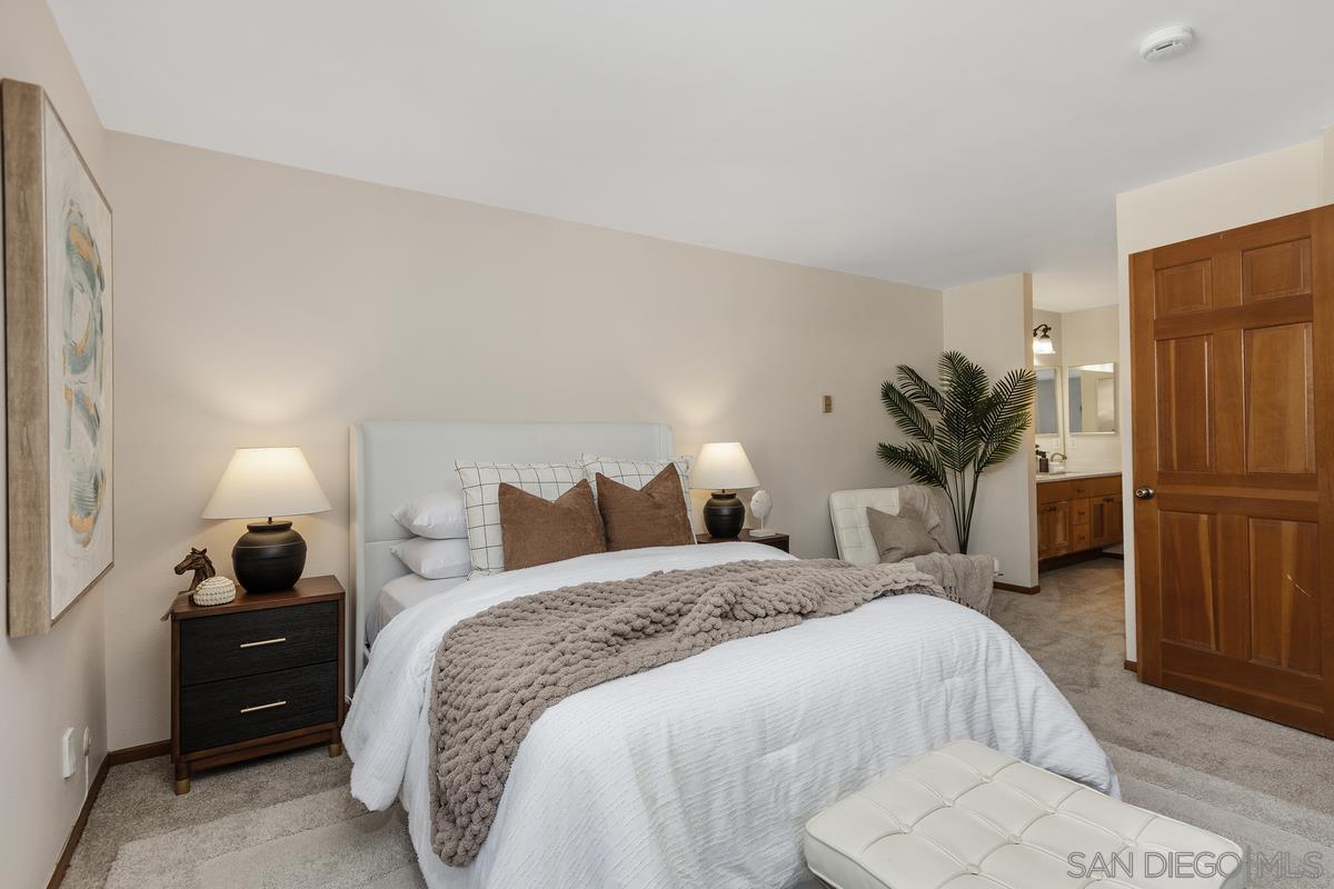 Detail Gallery Image 32 of 35 For 8840  Villa La Jolla Dr  #203,  La Jolla,  CA 92037 - 2 Beds | 2 Baths