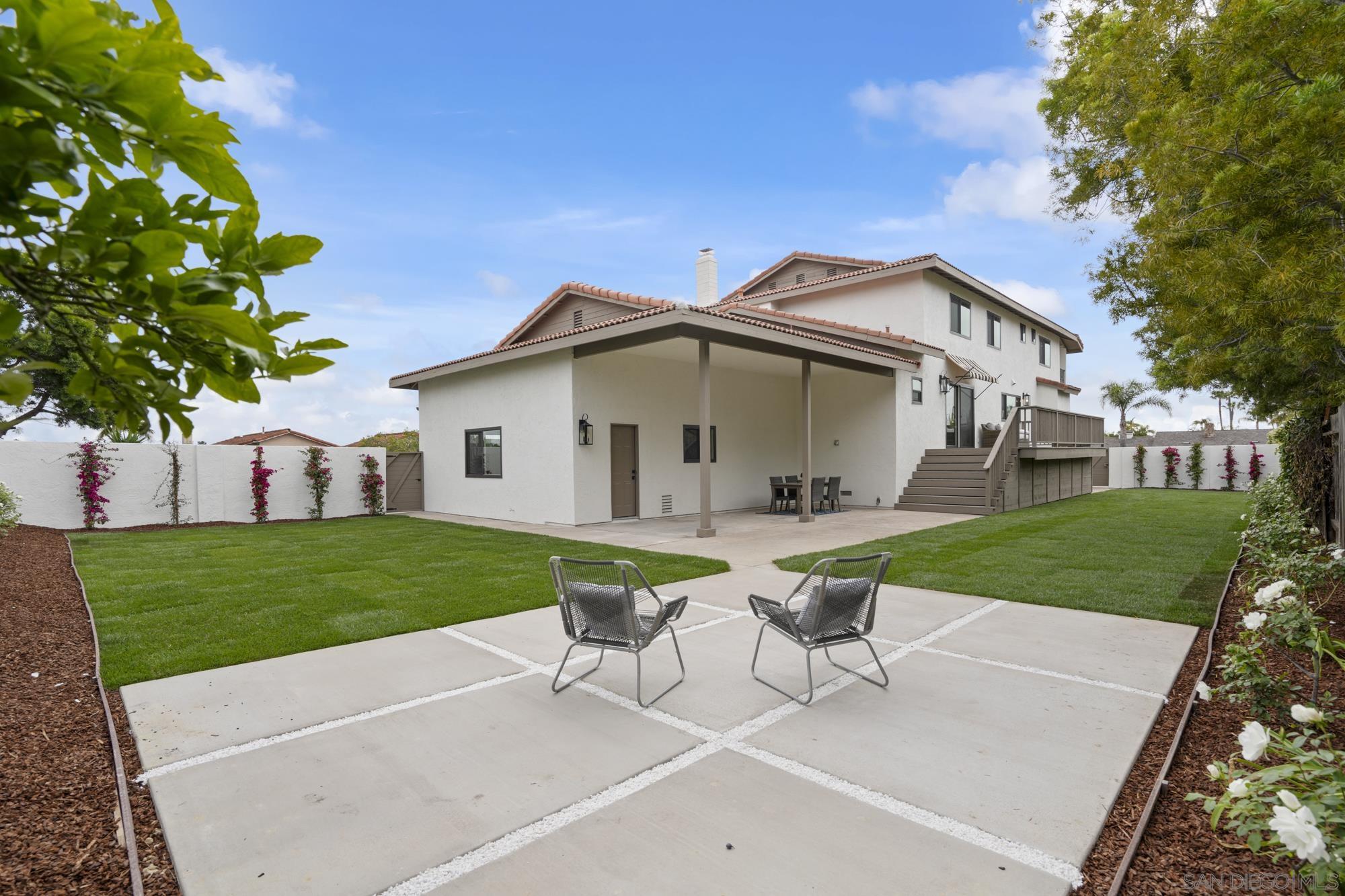 Detail Gallery Image 30 of 33 For 2904  Levante St, Carlsbad,  CA 92009 - 4 Beds | 2/1 Baths