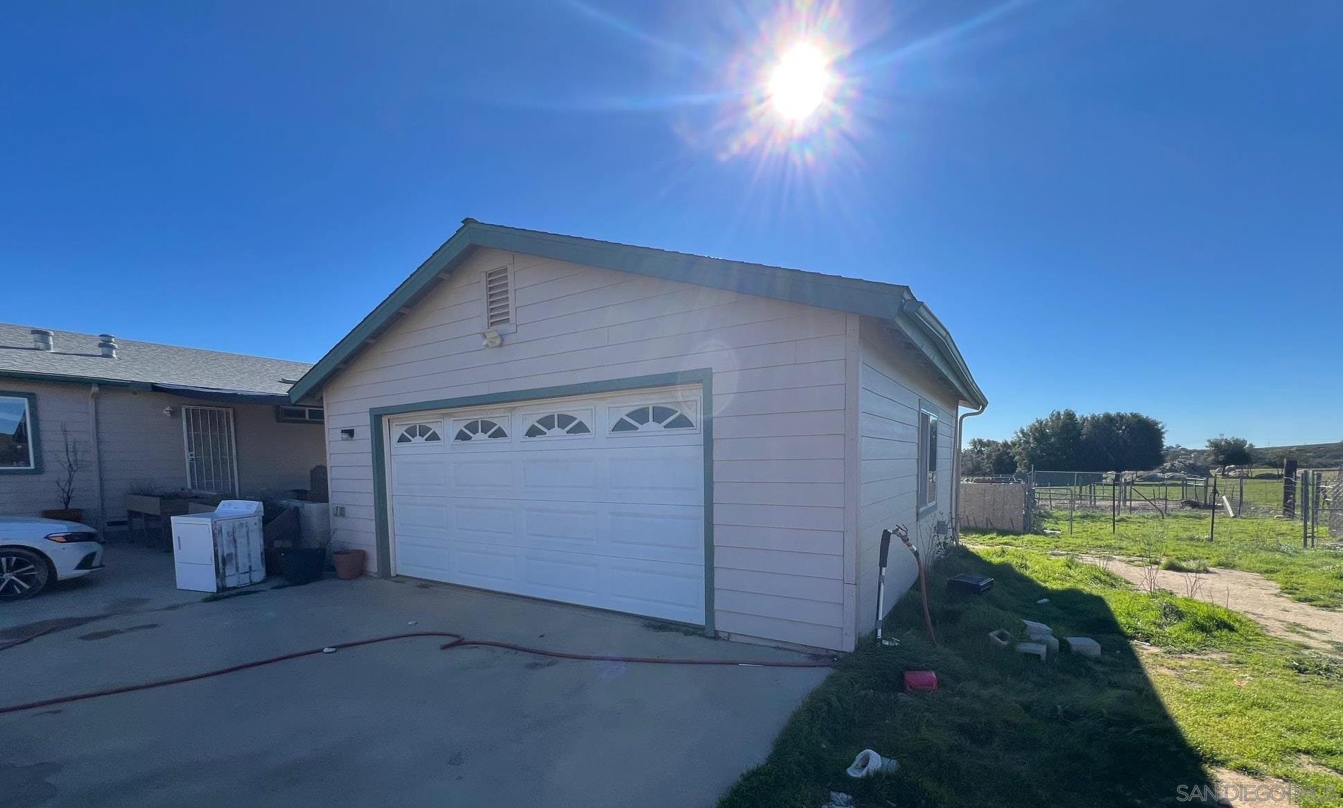 Detail Gallery Image 15 of 21 For 1122  Tierra Del Sol, Boulevard,  CA 91905 - 3 Beds | 2 Baths