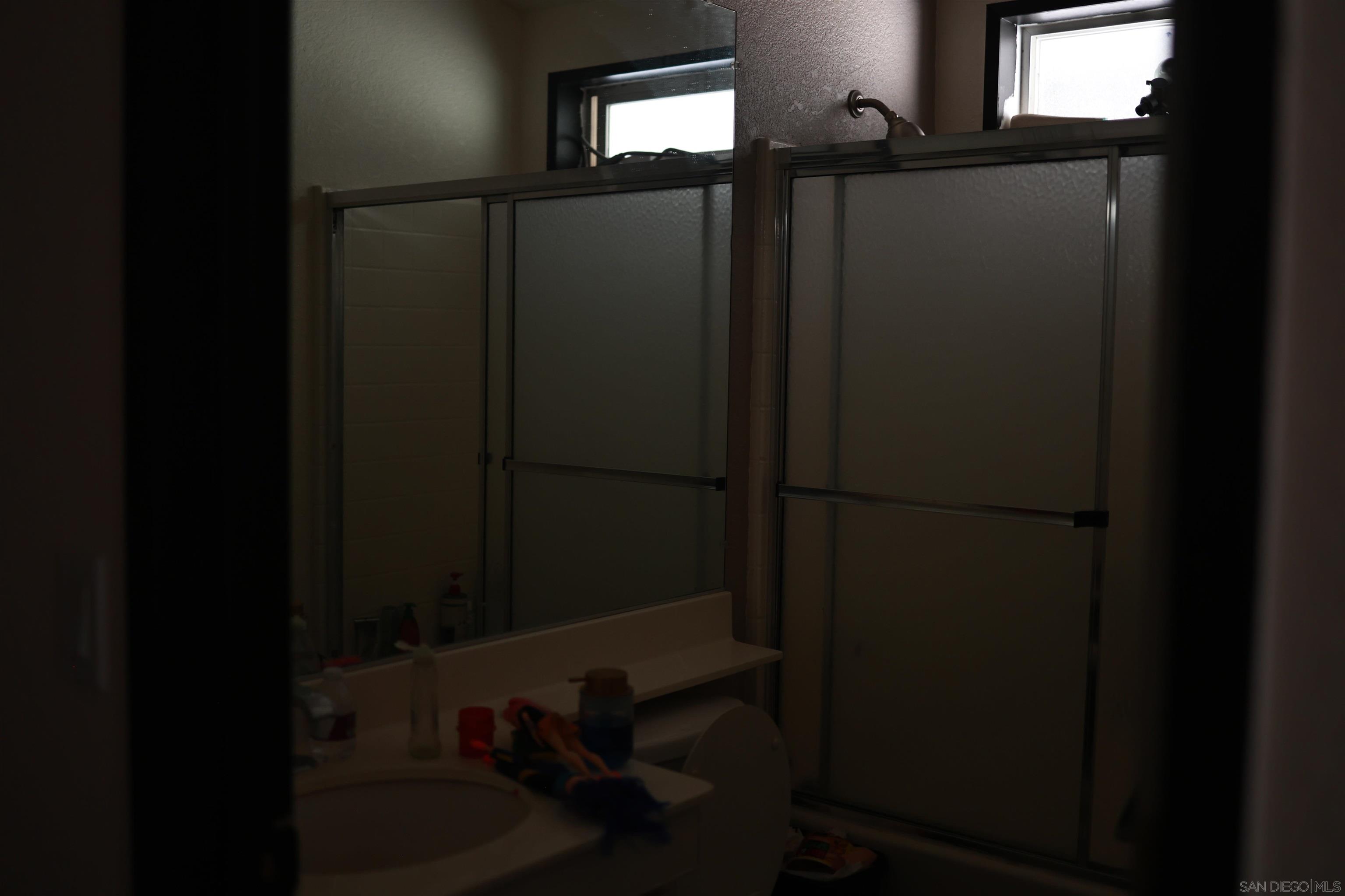 Detail Gallery Image 5 of 21 For 1122  Tierra Del Sol, Boulevard,  CA 91905 - 3 Beds | 2 Baths