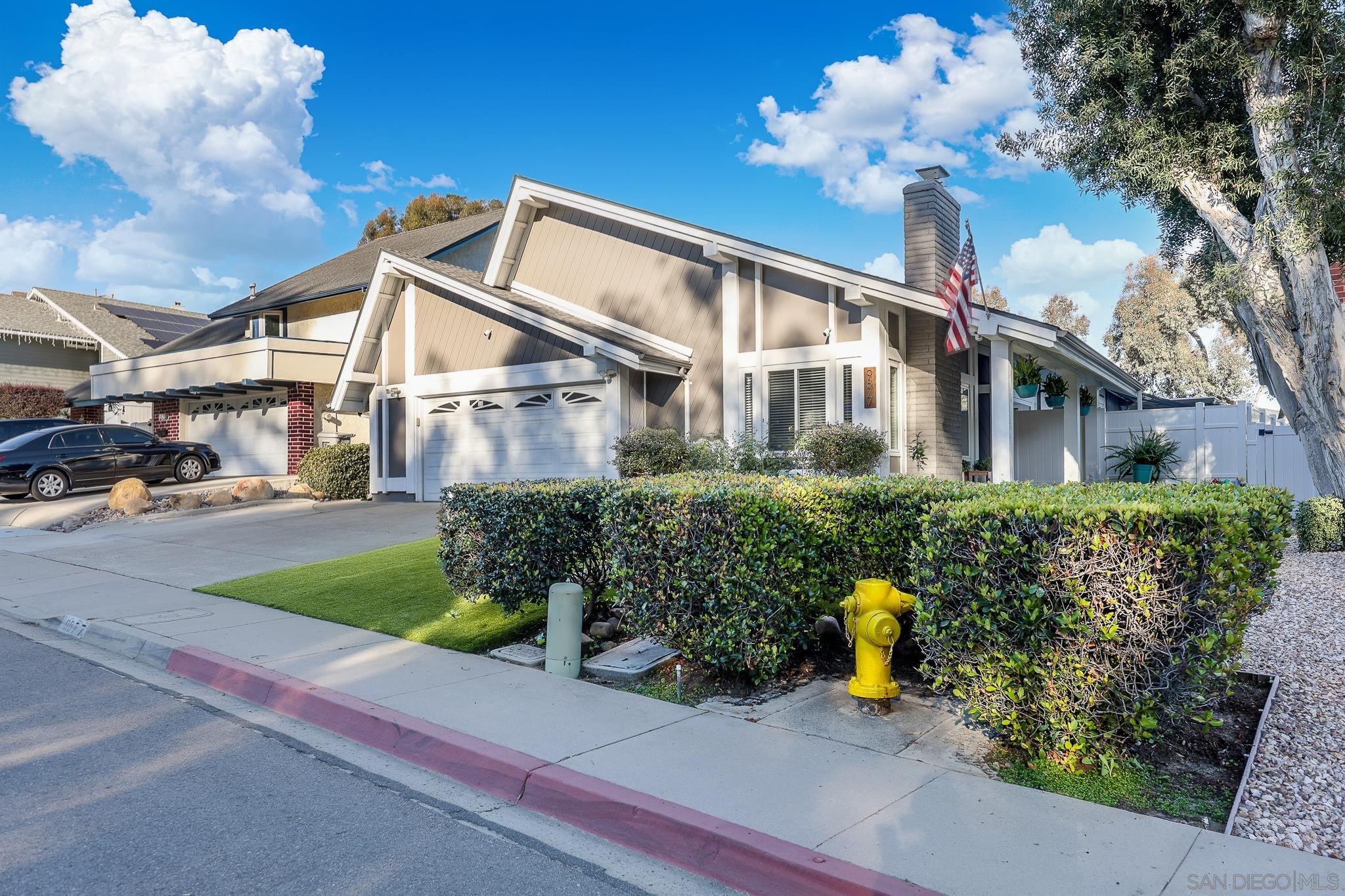 Detail Gallery Image 35 of 40 For 9877  Paseo Montril, San Diego,  CA 92129 - 3 Beds | 2 Baths