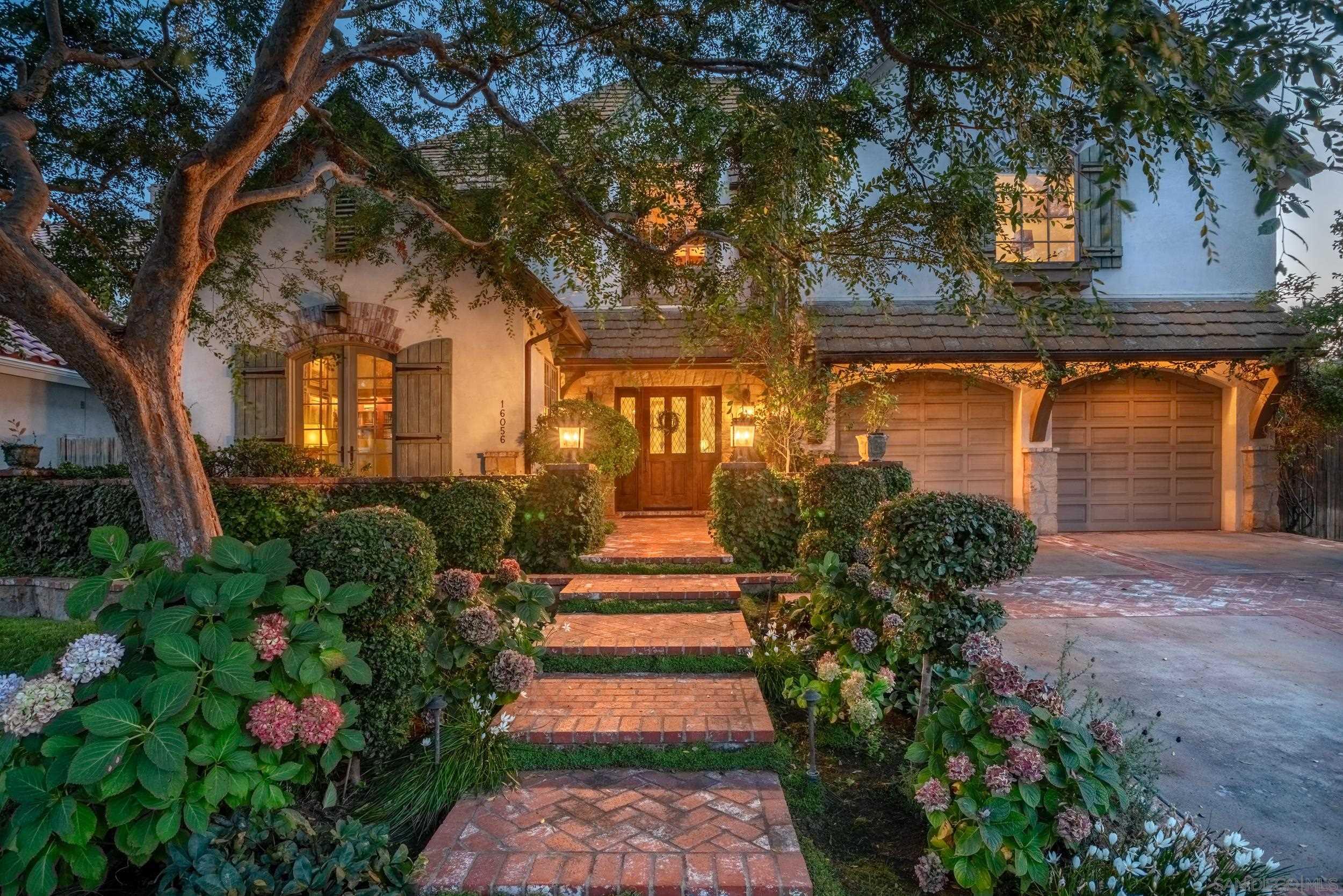 Detail Gallery Image 2 of 51 For 16056  Avenida Calma, Rancho Santa Fe,  CA 92091 - 4 Beds | 4/1 Baths