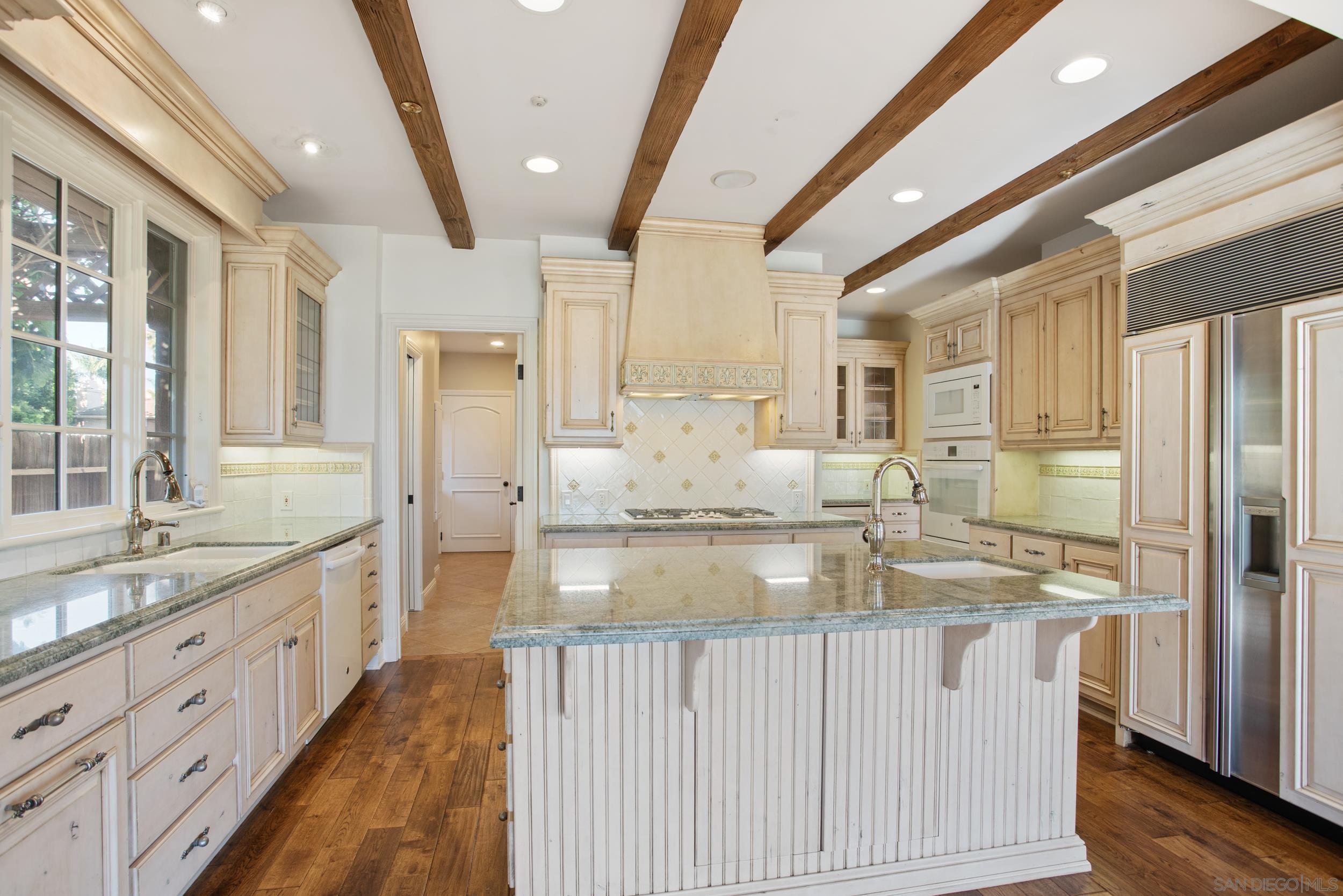 Detail Gallery Image 12 of 51 For 16056  Avenida Calma, Rancho Santa Fe,  CA 92091 - 4 Beds | 4/1 Baths