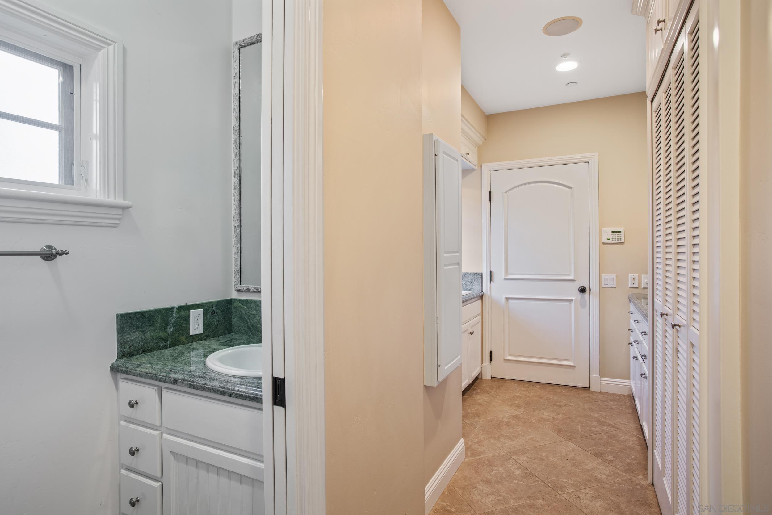 Detail Gallery Image 26 of 51 For 16056  Avenida Calma, Rancho Santa Fe,  CA 92091 - 4 Beds | 4/1 Baths