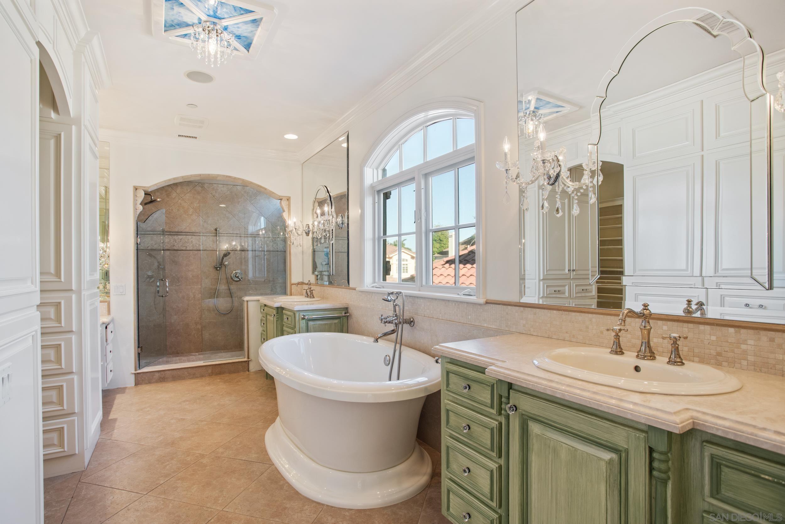 Detail Gallery Image 29 of 51 For 16056  Avenida Calma, Rancho Santa Fe,  CA 92091 - 4 Beds | 4/1 Baths