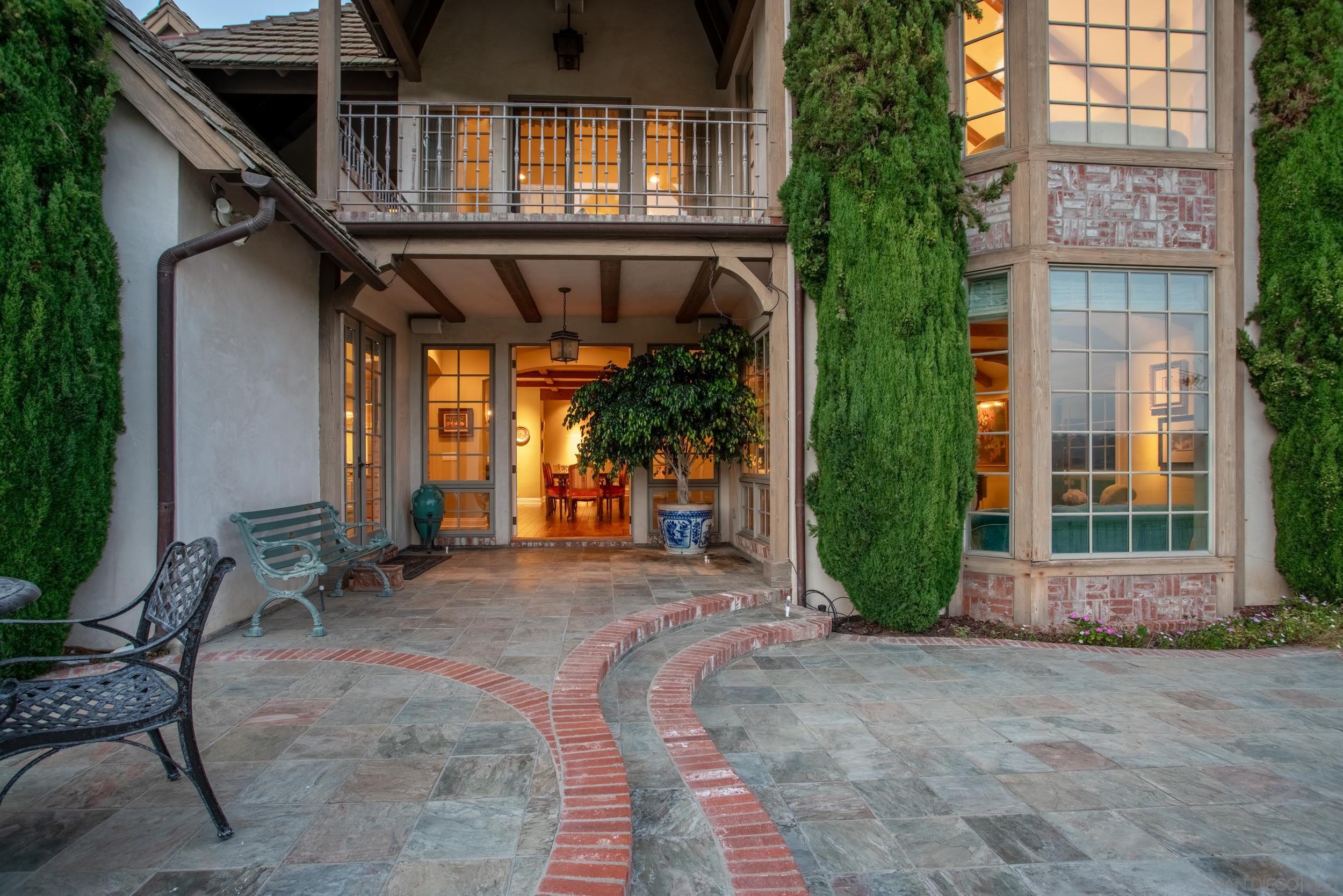 Detail Gallery Image 40 of 51 For 16056  Avenida Calma, Rancho Santa Fe,  CA 92091 - 4 Beds | 4/1 Baths