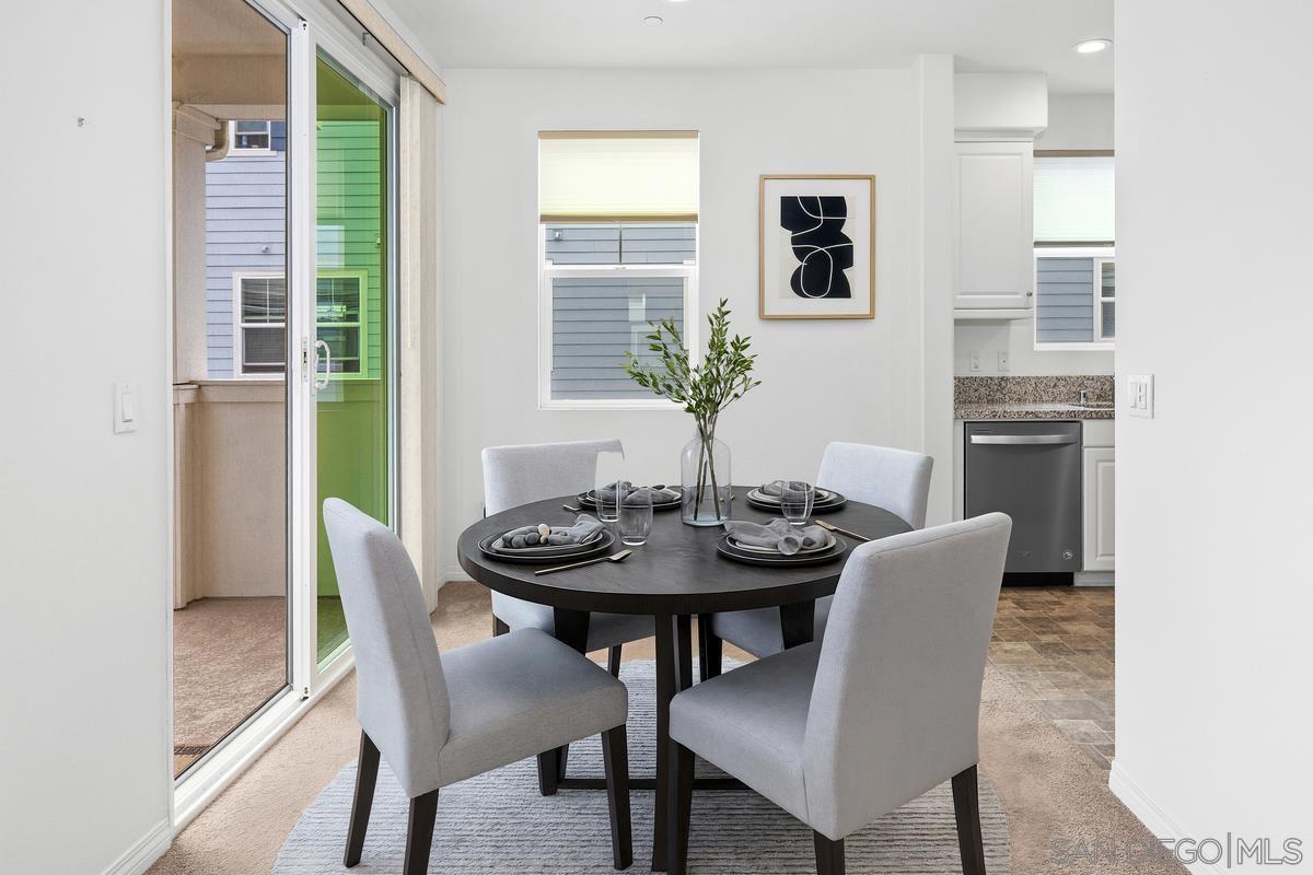 Detail Gallery Image 2 of 26 For 513  Sanderling Lane, Imperial Beach,  CA 91932 - 2 Beds | 2/1 Baths