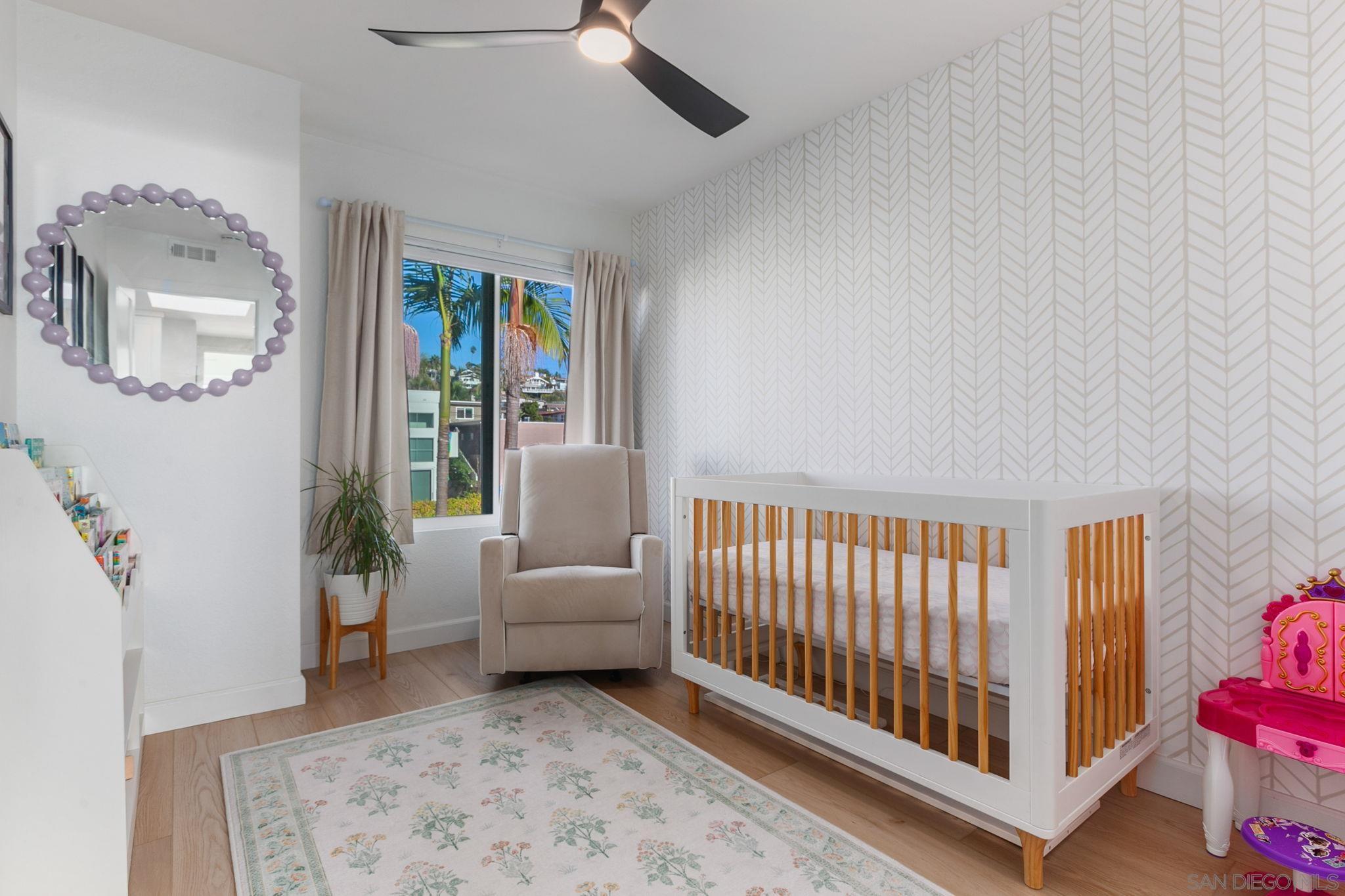 Detail Gallery Image 15 of 24 For 2140  Orinda Dr  #E,  Cardiff By The Sea,  CA 92007 - 3 Beds | 2 Baths