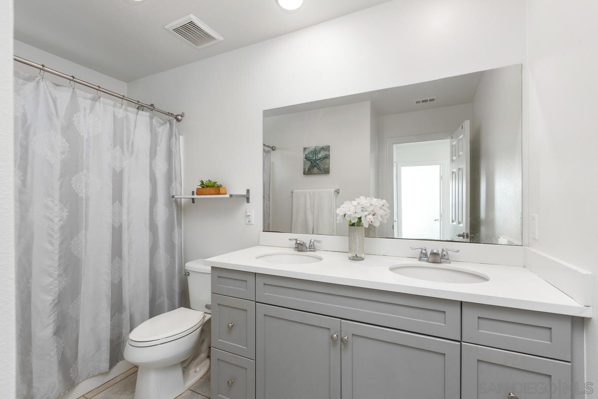 Detail Gallery Image 17 of 19 For 8612  Arlington Way, Santee,  CA 92071 - 4 Beds | 2/1 Baths