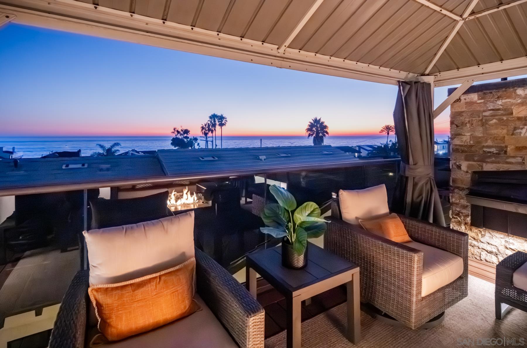 Detail Gallery Image 34 of 37 For 187  Cherry Ave, Carlsbad,  CA 92008 - 4 Beds | 4/2 Baths