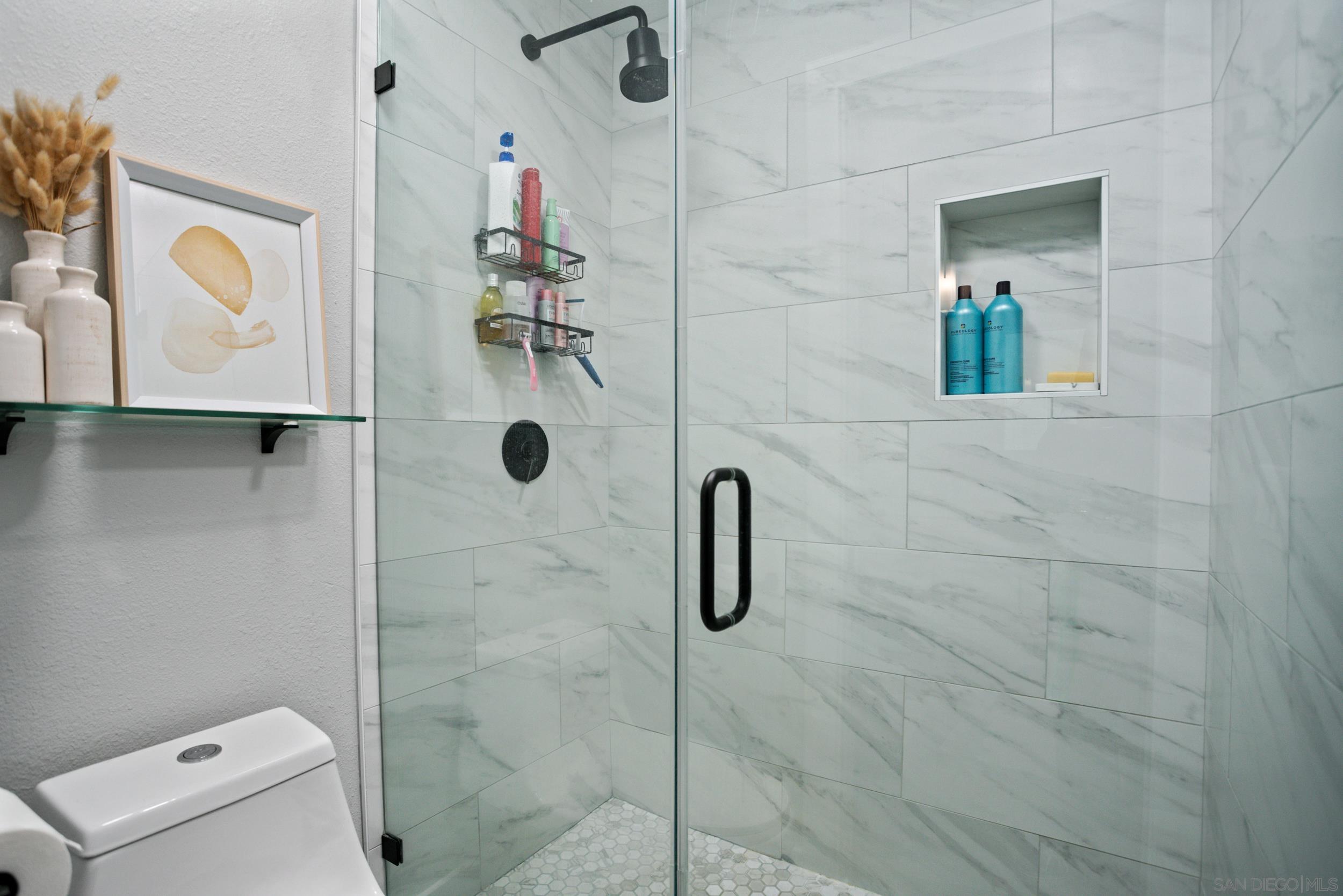 Detail Gallery Image 23 of 39 For 4588  Vinyard St, Oceanside,  CA 92057 - 4 Beds | 2/1 Baths