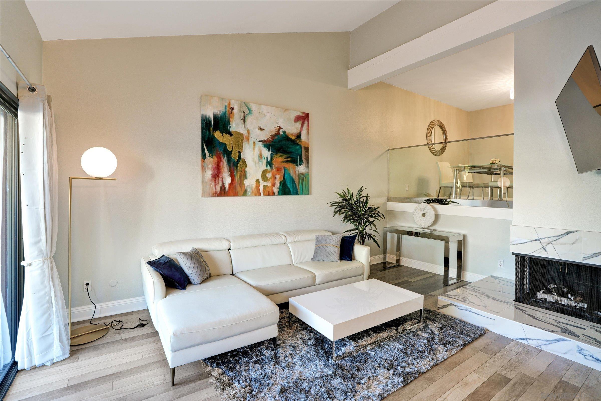 Front Image Thumbnail for SD260002402