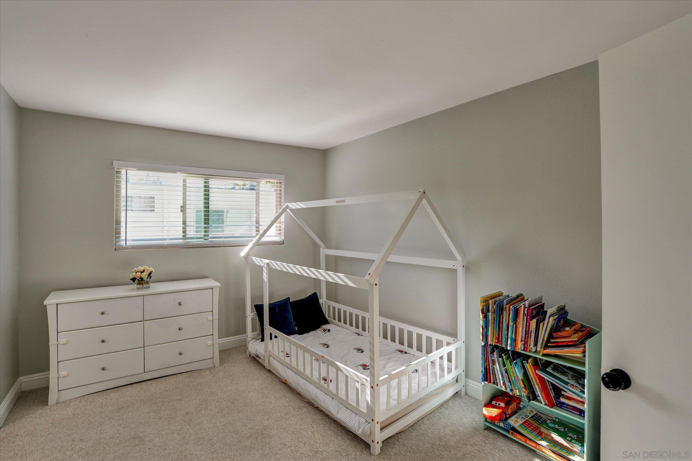 Detail Gallery Image 16 of 34 For 6786  Caminito Del Greco, San Diego,  CA 92120 - 2 Beds | 2/1 Baths