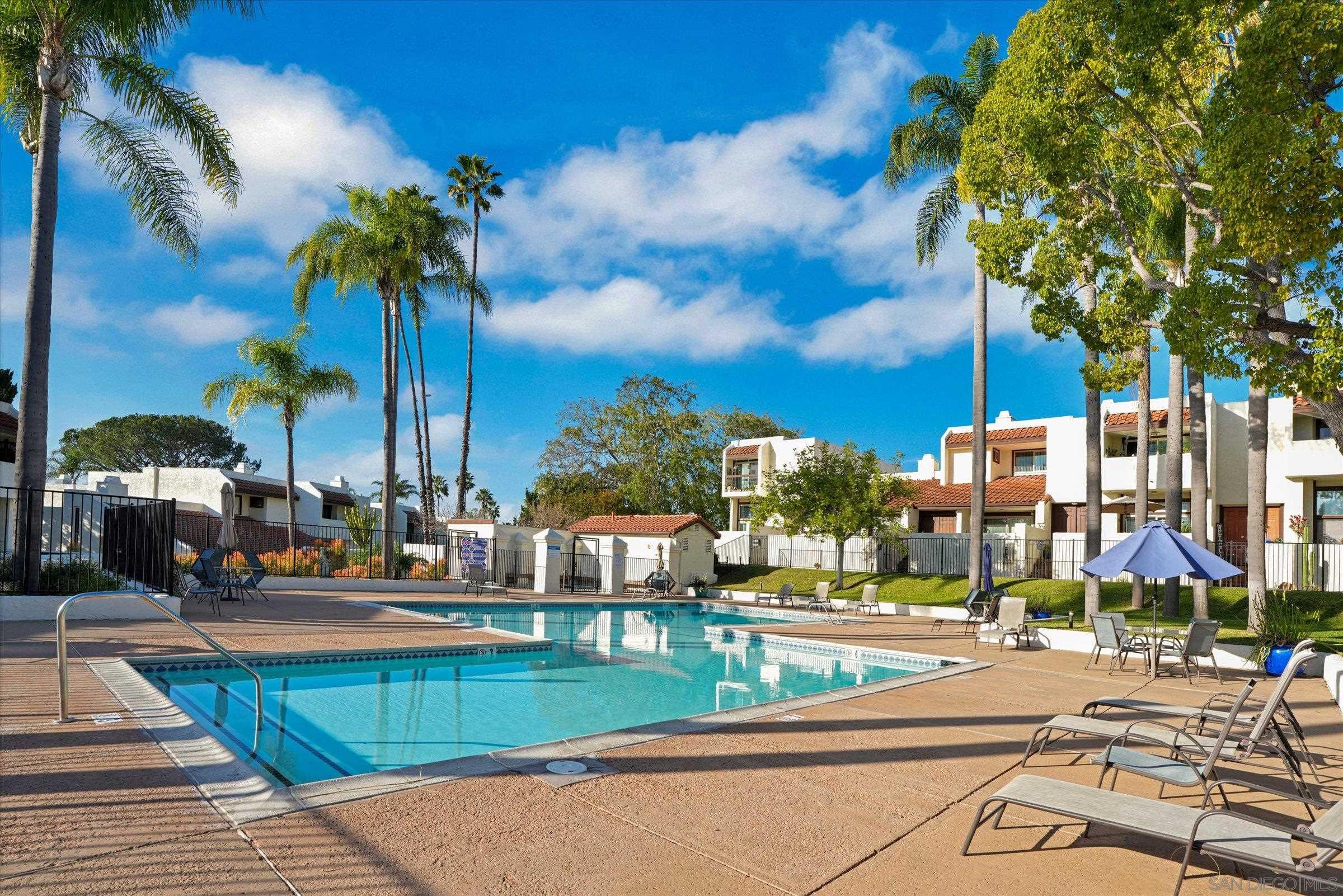 Detail Gallery Image 33 of 34 For 6786  Caminito Del Greco, San Diego,  CA 92120 - 2 Beds | 2/1 Baths